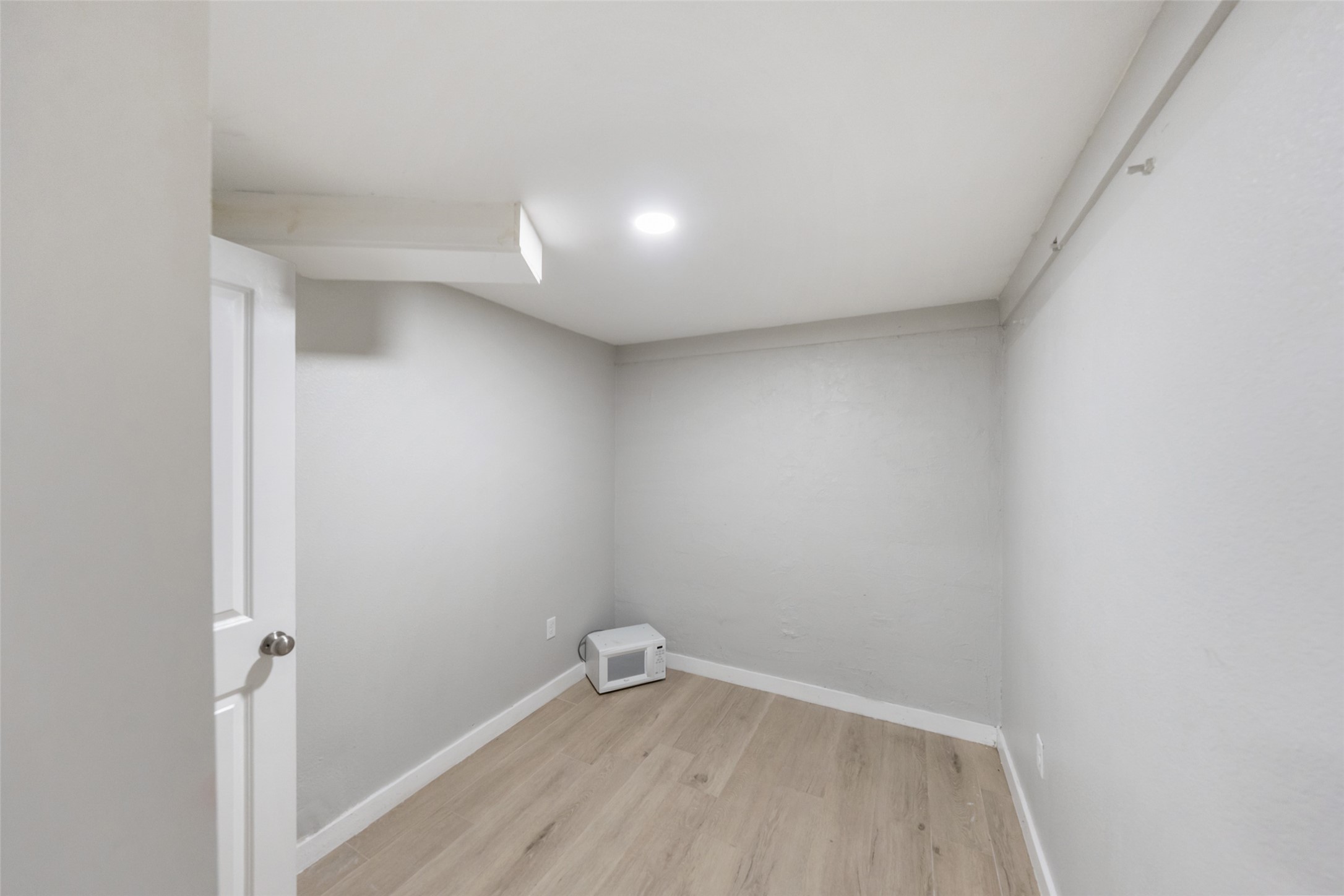 213 Caplin Street Property Photo 14