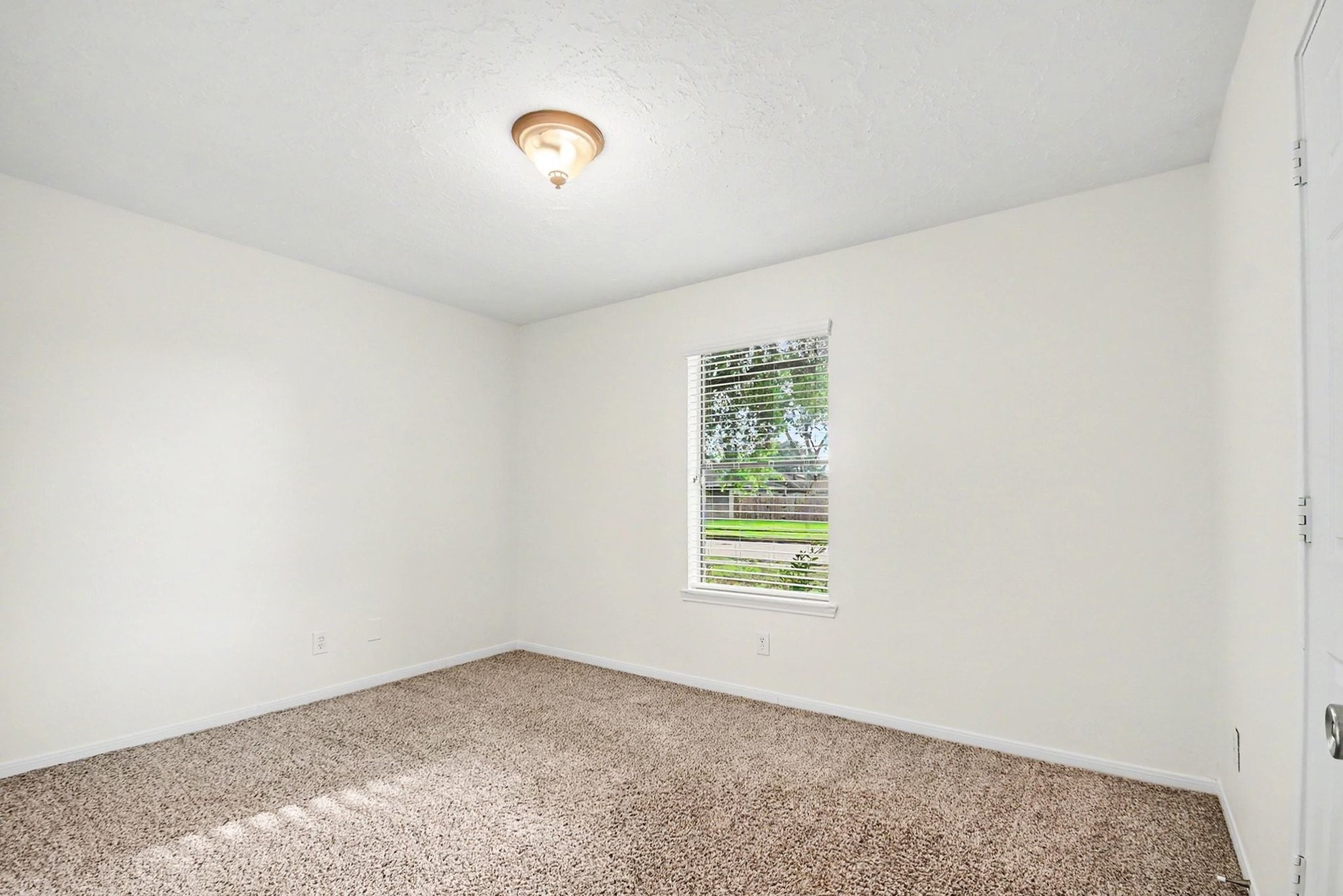 1227 Mission Drive Property Photo 13