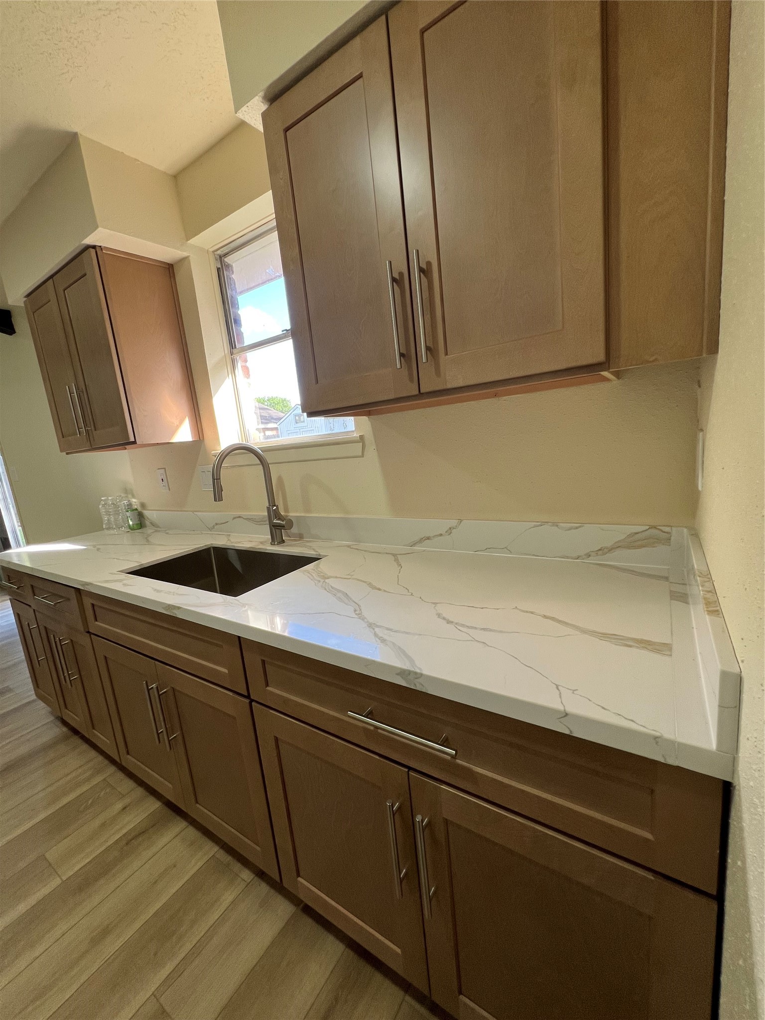5023 Ridgestone Street Property Photo 7