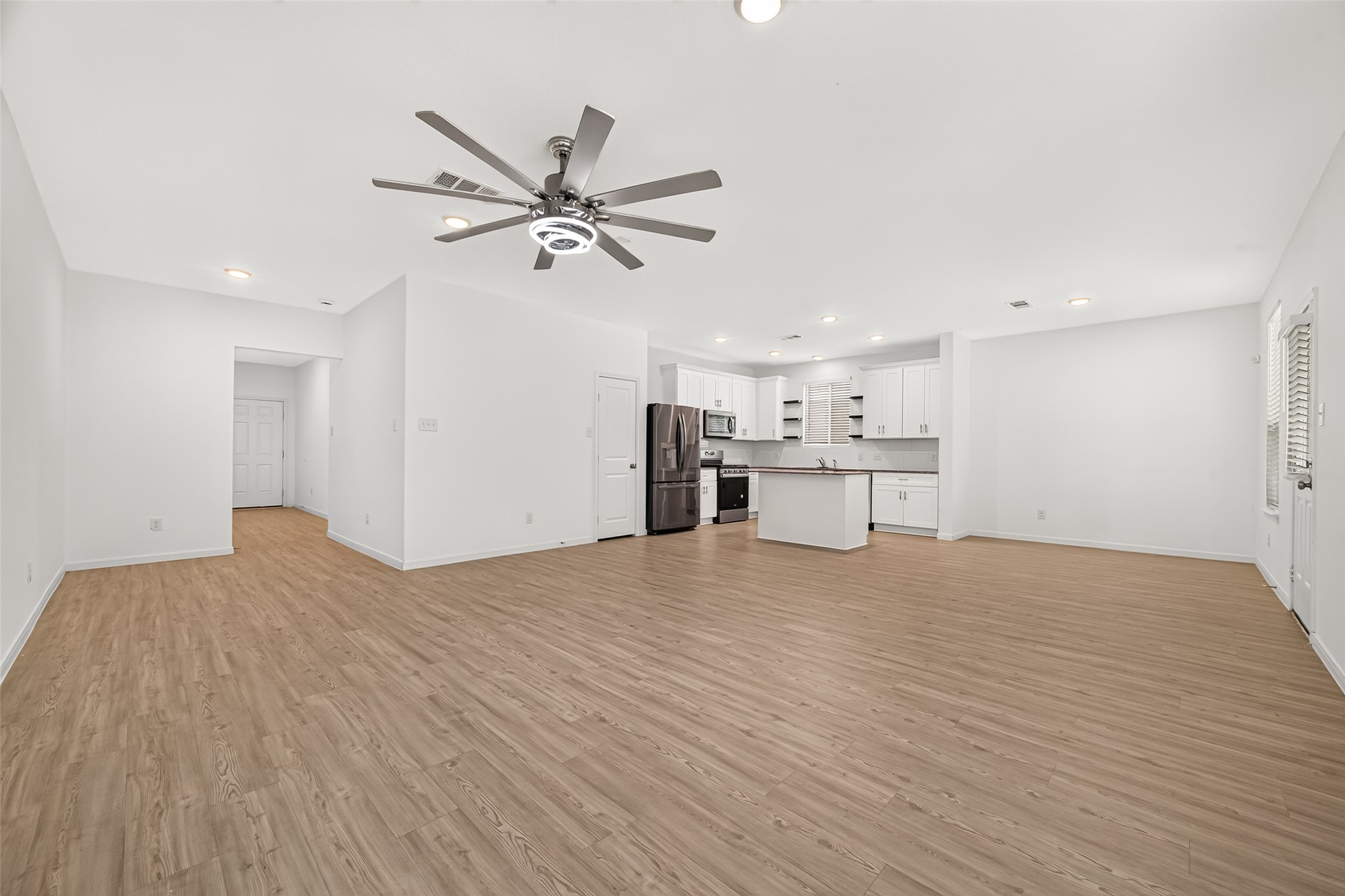 24500 Canyon Strata Lane Property Photo 8
