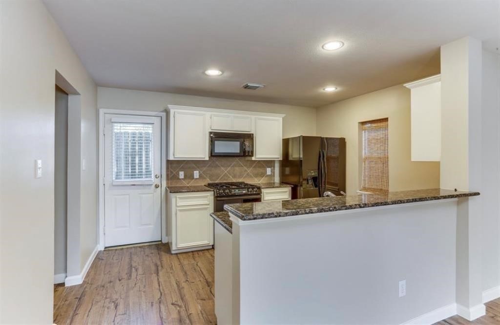 730 Redwing Place Drive Property Photo 6