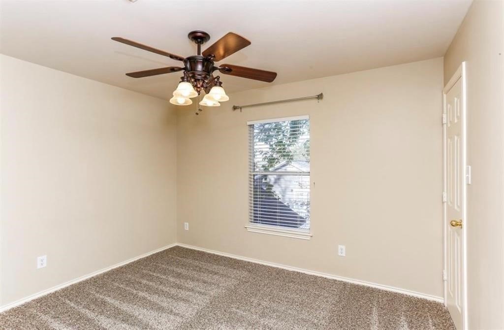 730 Redwing Place Drive Property Photo 14