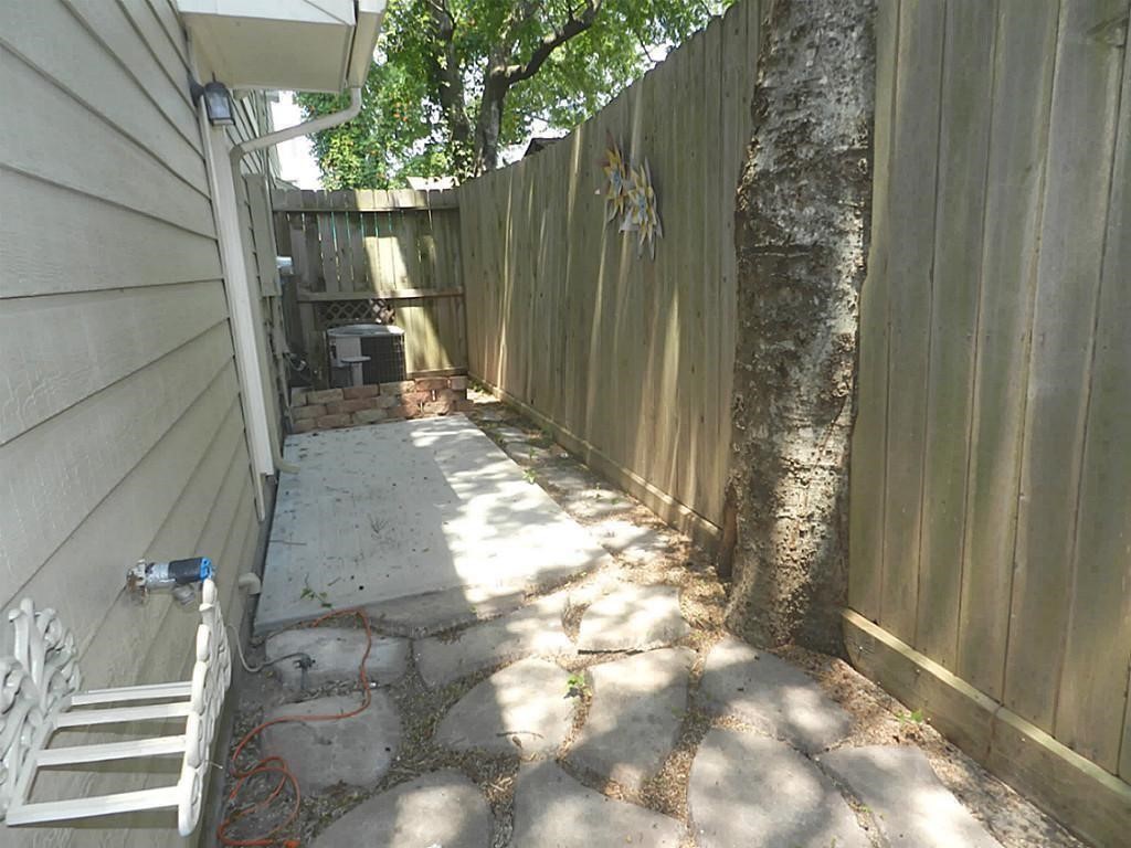 730 Redwing Place Drive Property Photo 17