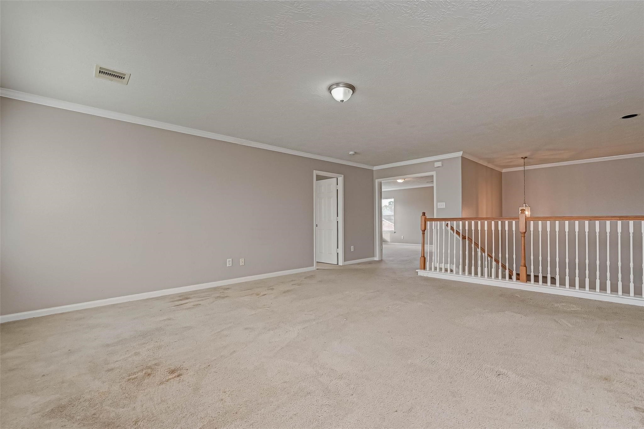 2914 Legends Knoll Drive Property Photo 8