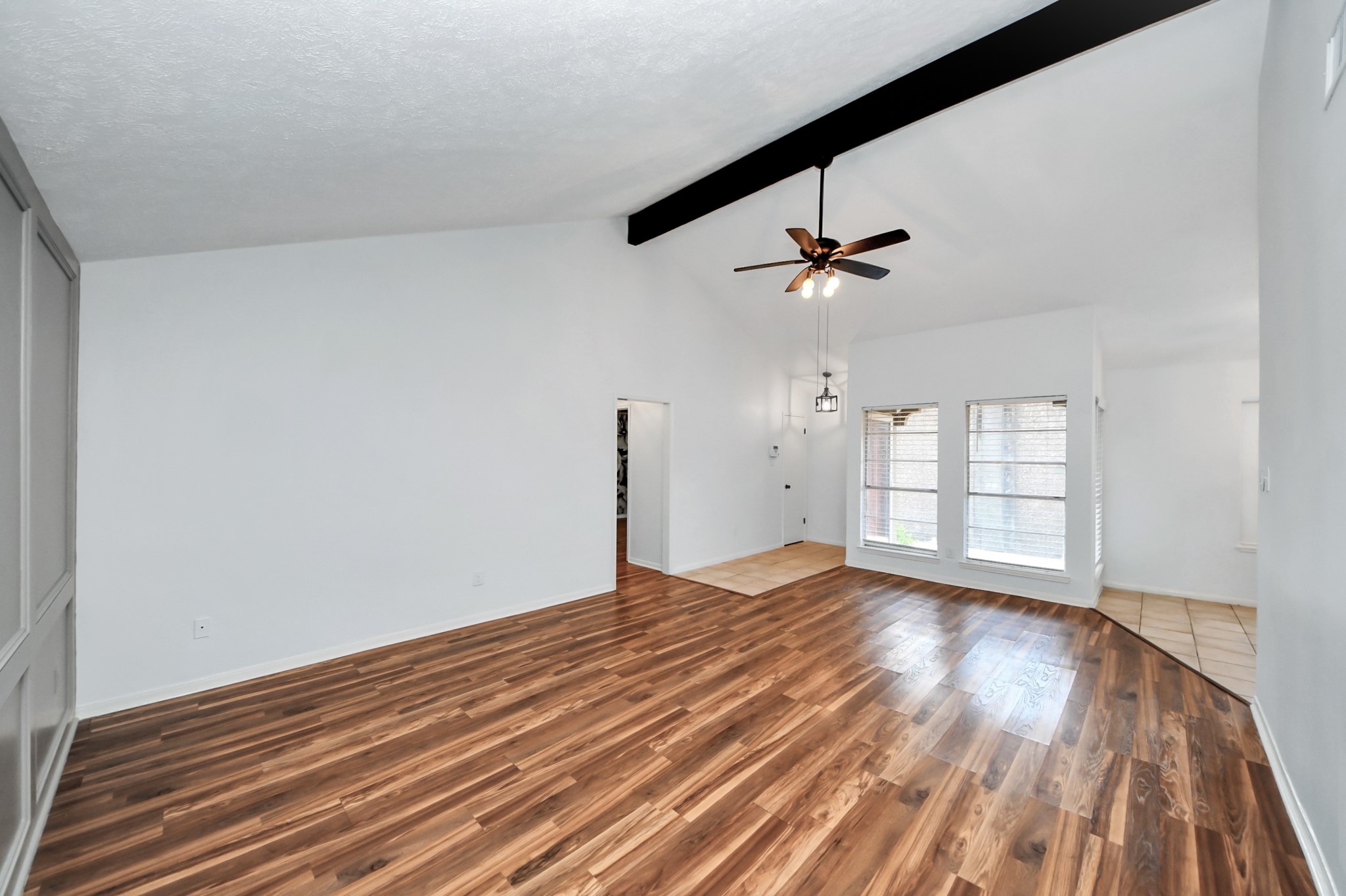 18 Barcelona Court Property Photo 25