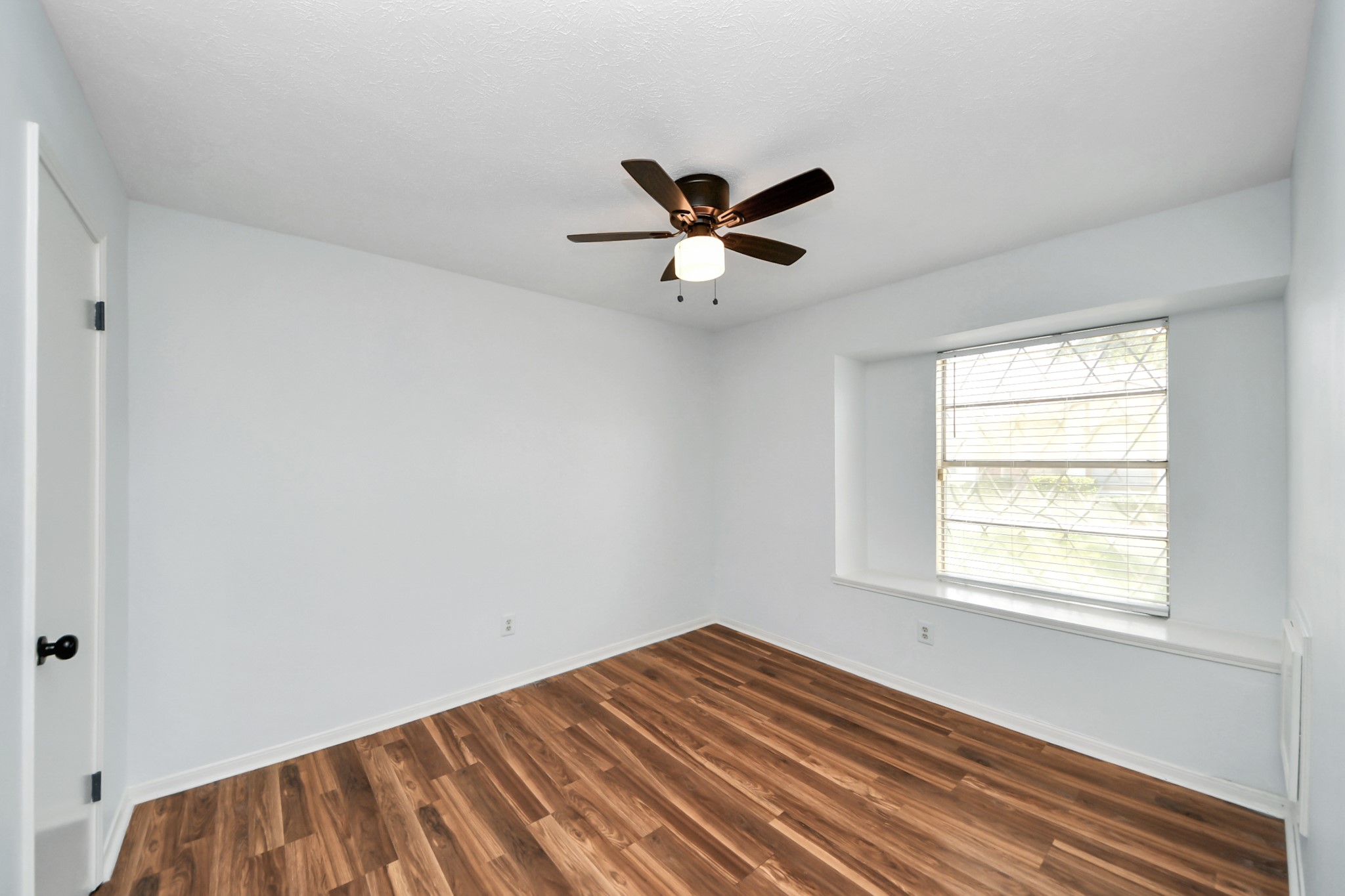 18 Barcelona Court Property Photo 39