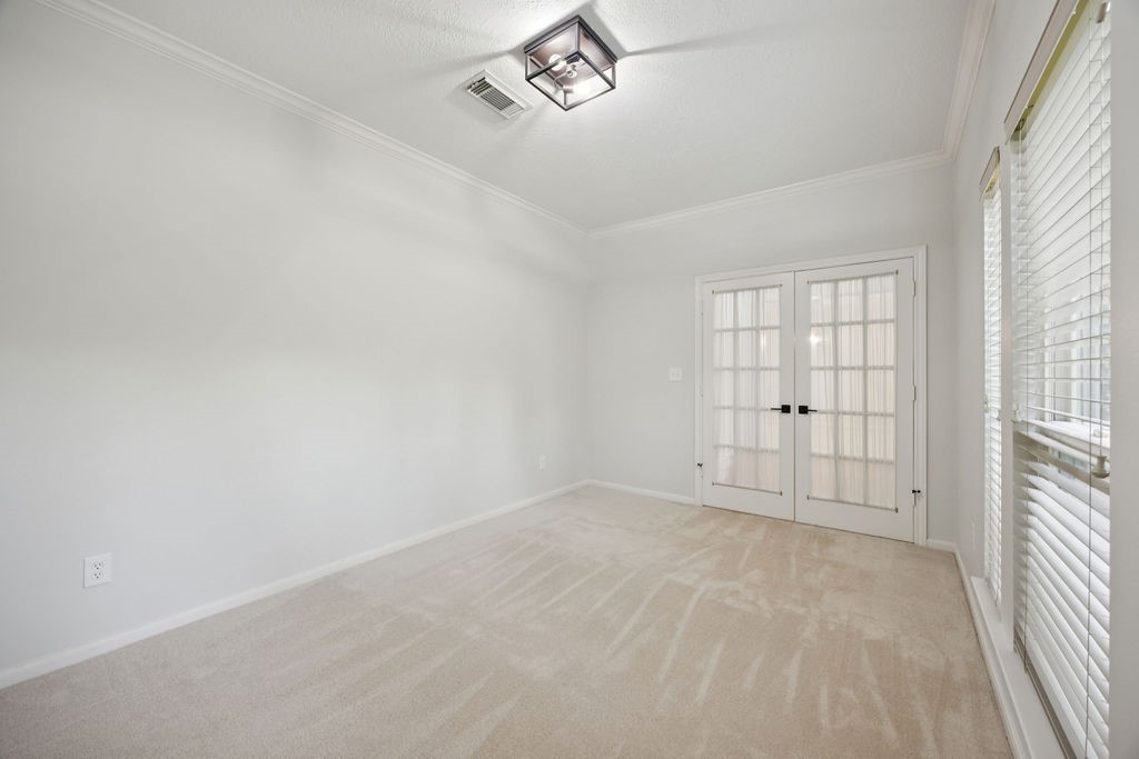 18302 Fernbluff Drive Property Photo 10