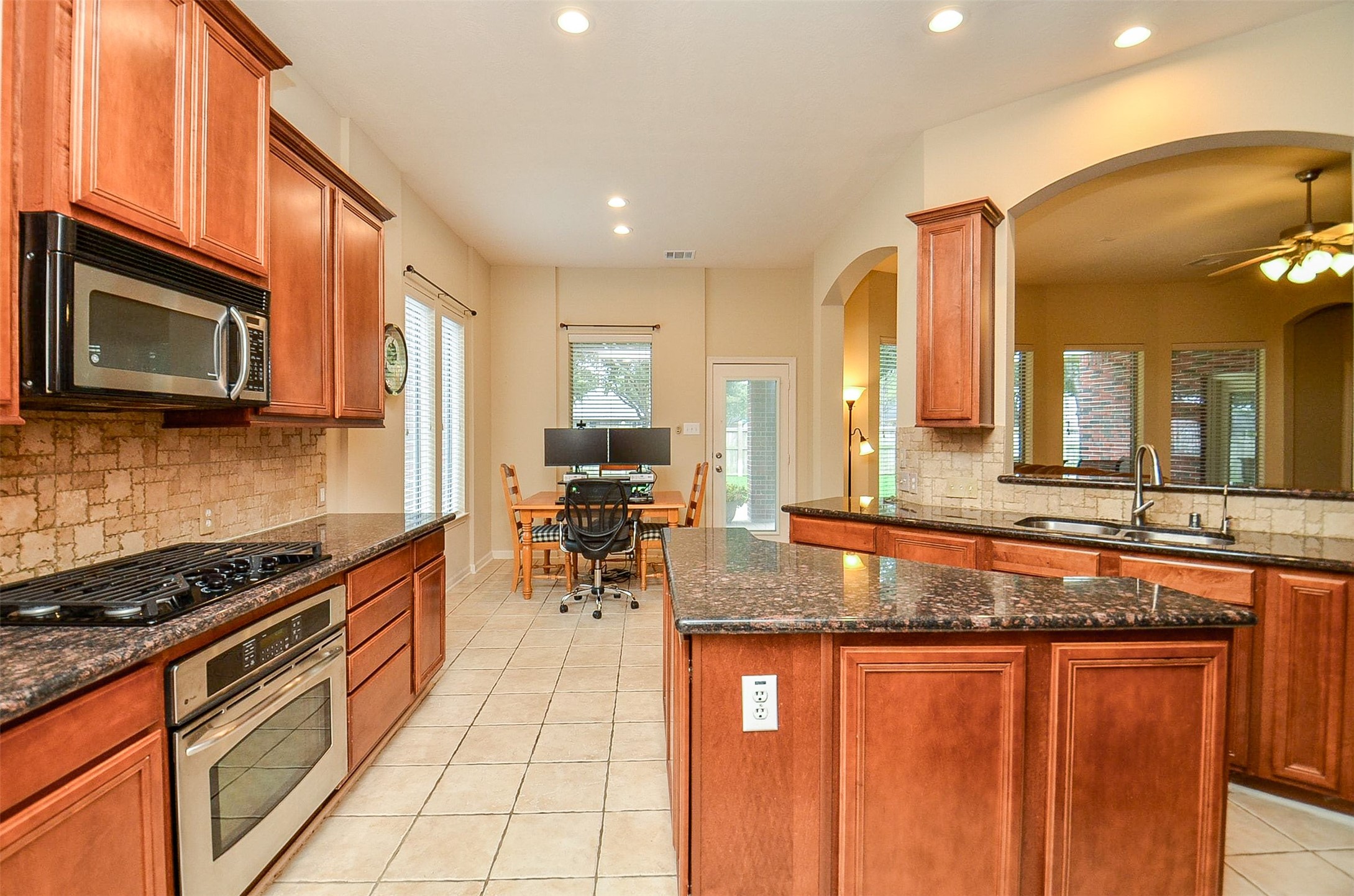 21211 Dover Park Lane Property Photo 10