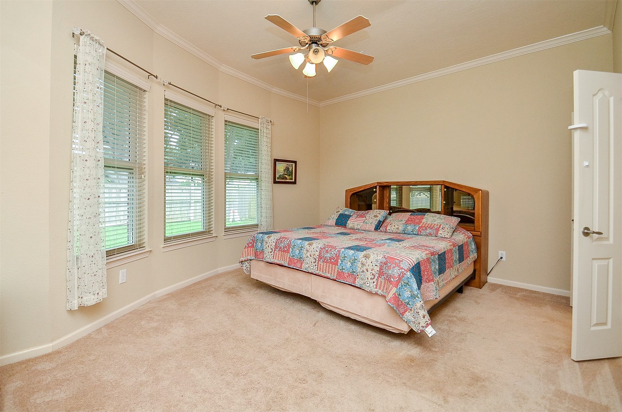 21211 Dover Park Lane Property Photo 12