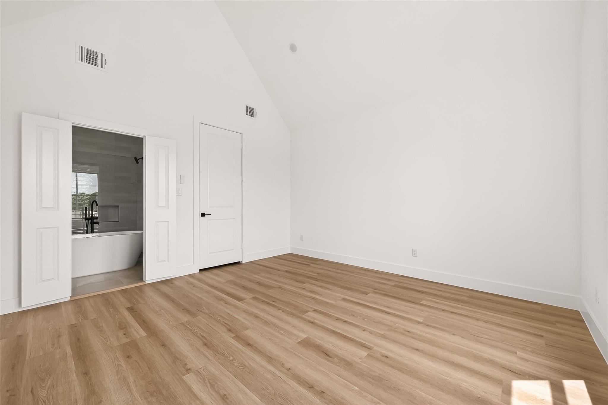 7422 Maxroy Street, Houston Tx 77088 Property Photo 22