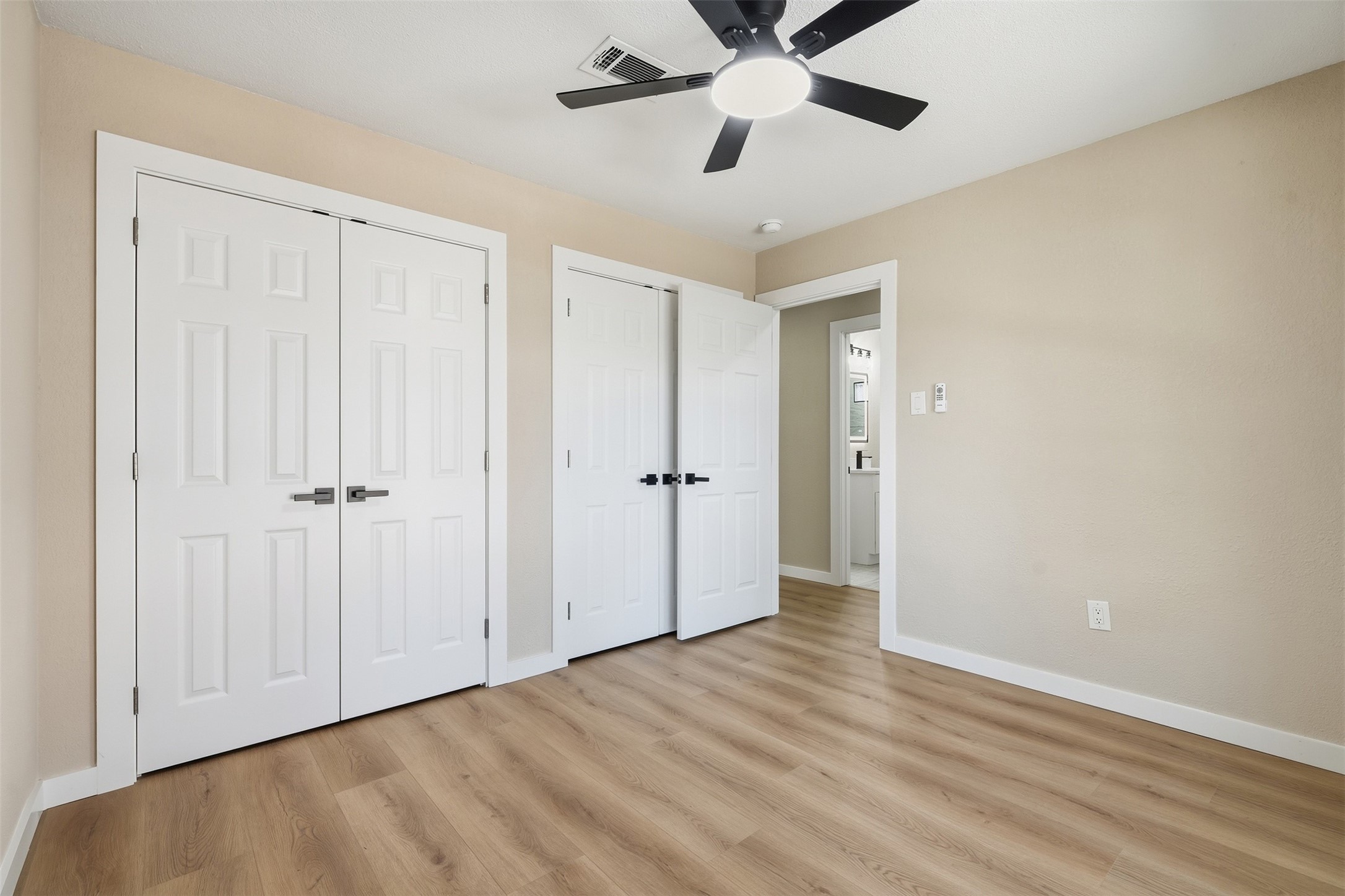 8902 Winding River Drive Property Photo 30