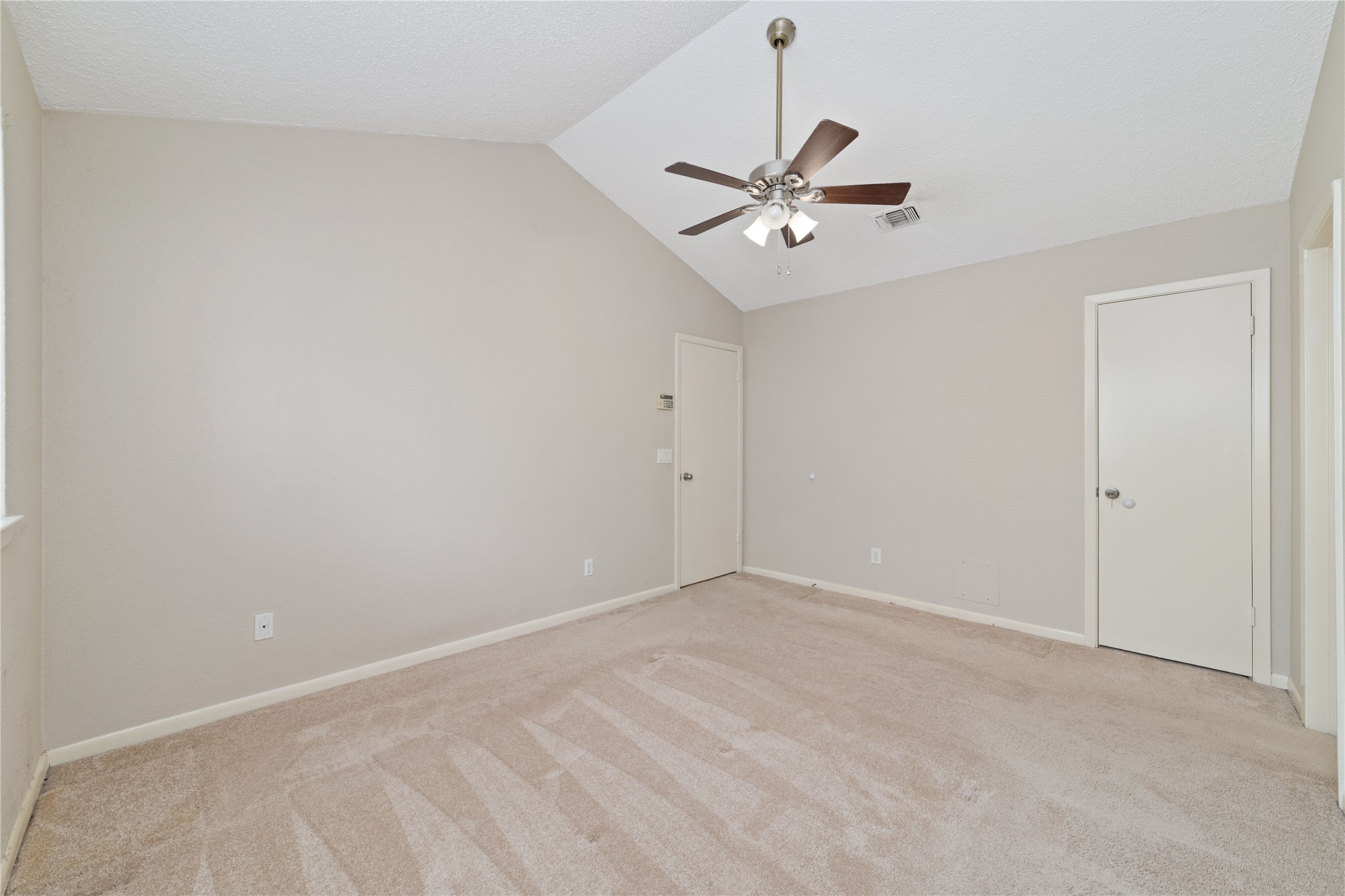 3131 E Heatherock Circle Property Photo 17