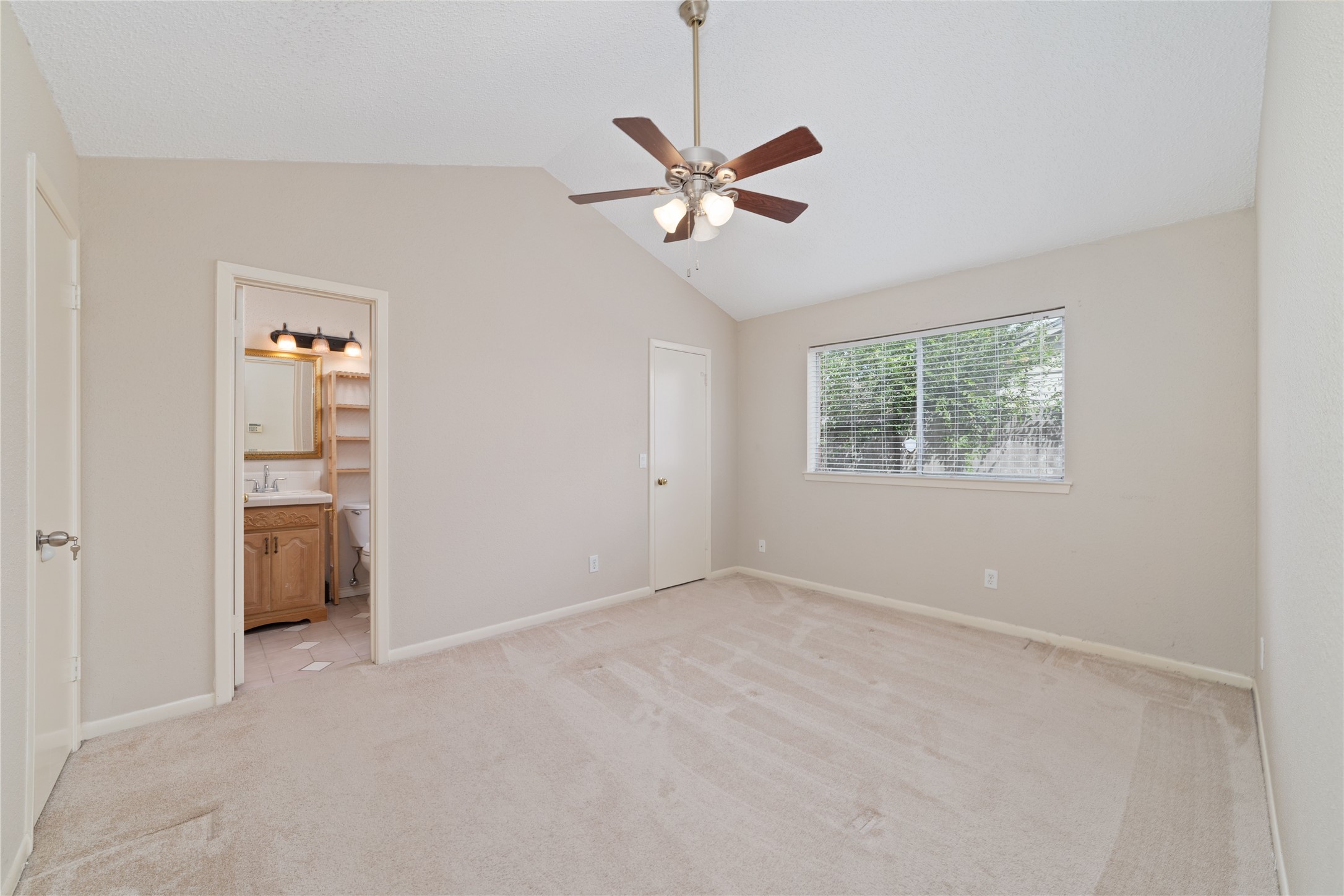 3131 E Heatherock Circle Property Photo 18