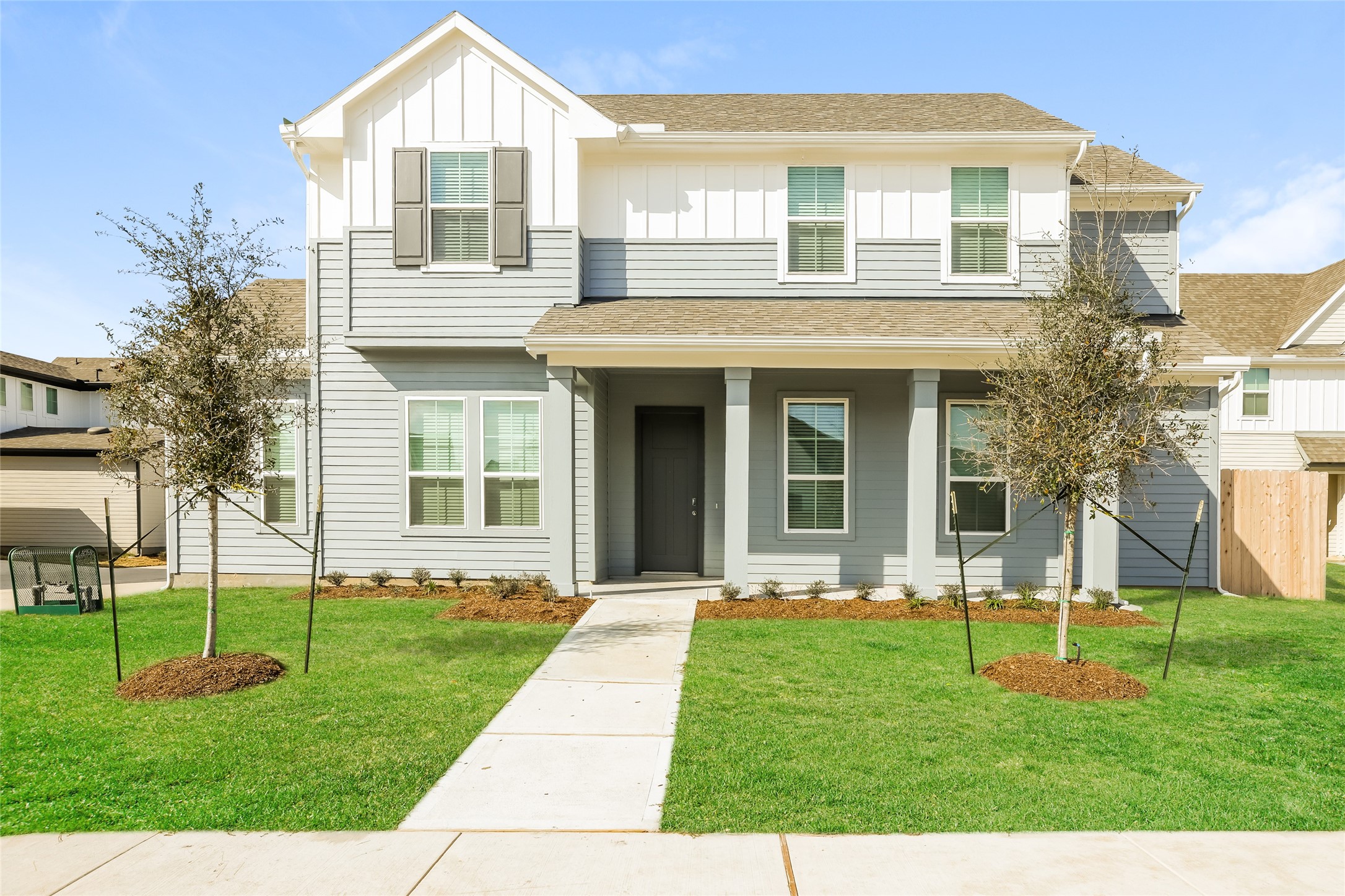 4932 San Fabiano Court Property Photo 1