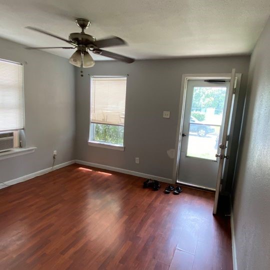 3204 Napoleon Street Property Photo 4