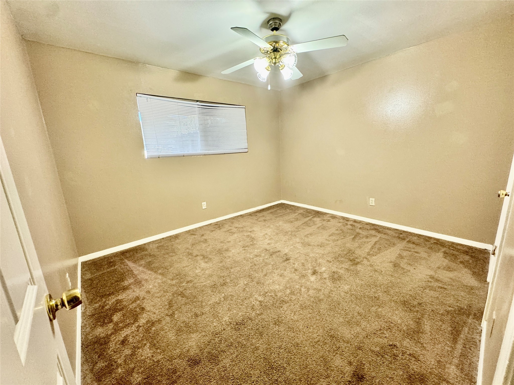 2201 N Grand Boulevard 8 Property Photo 10