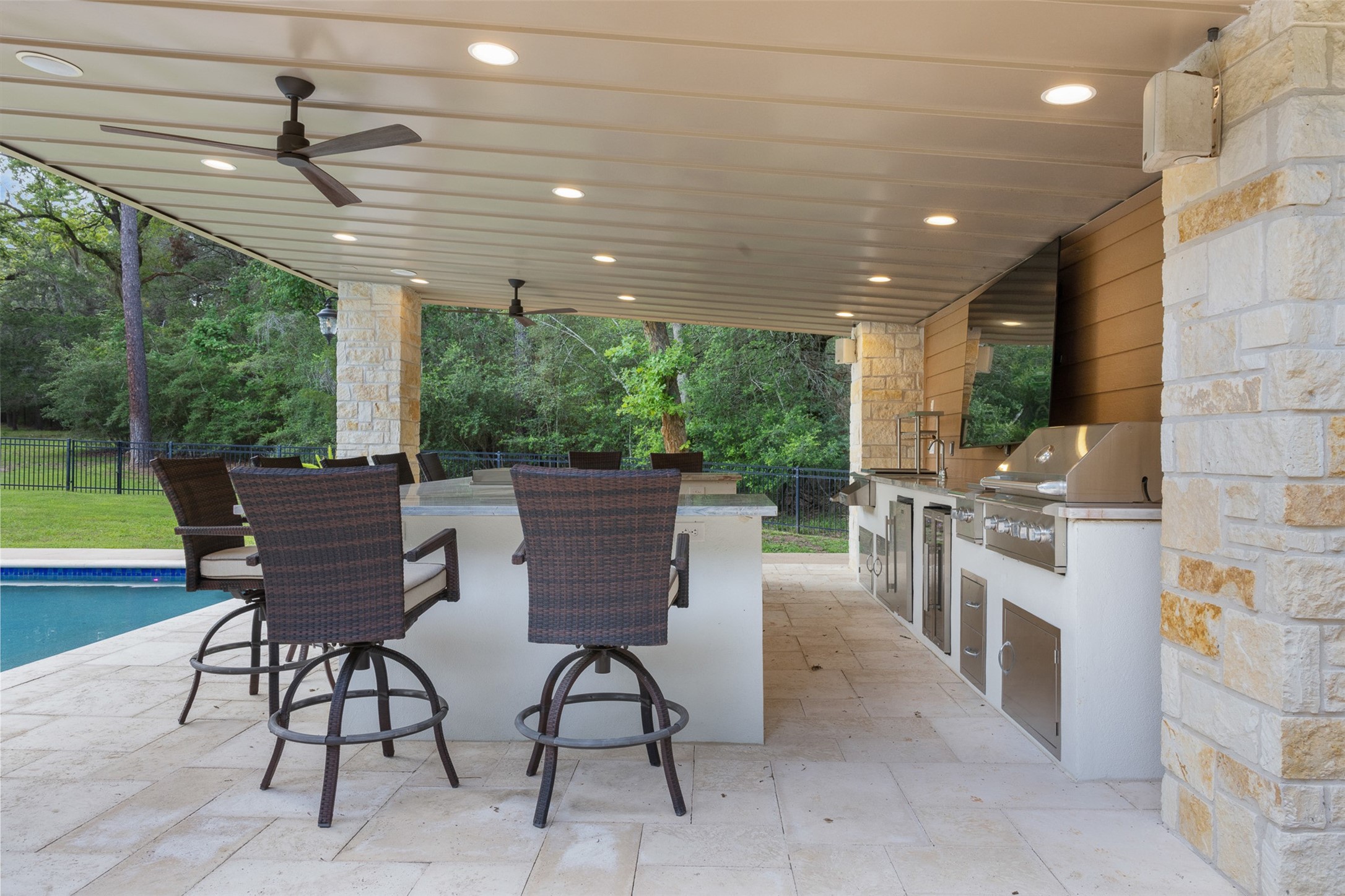 404 Saint Andrews Drive Property Photo 20