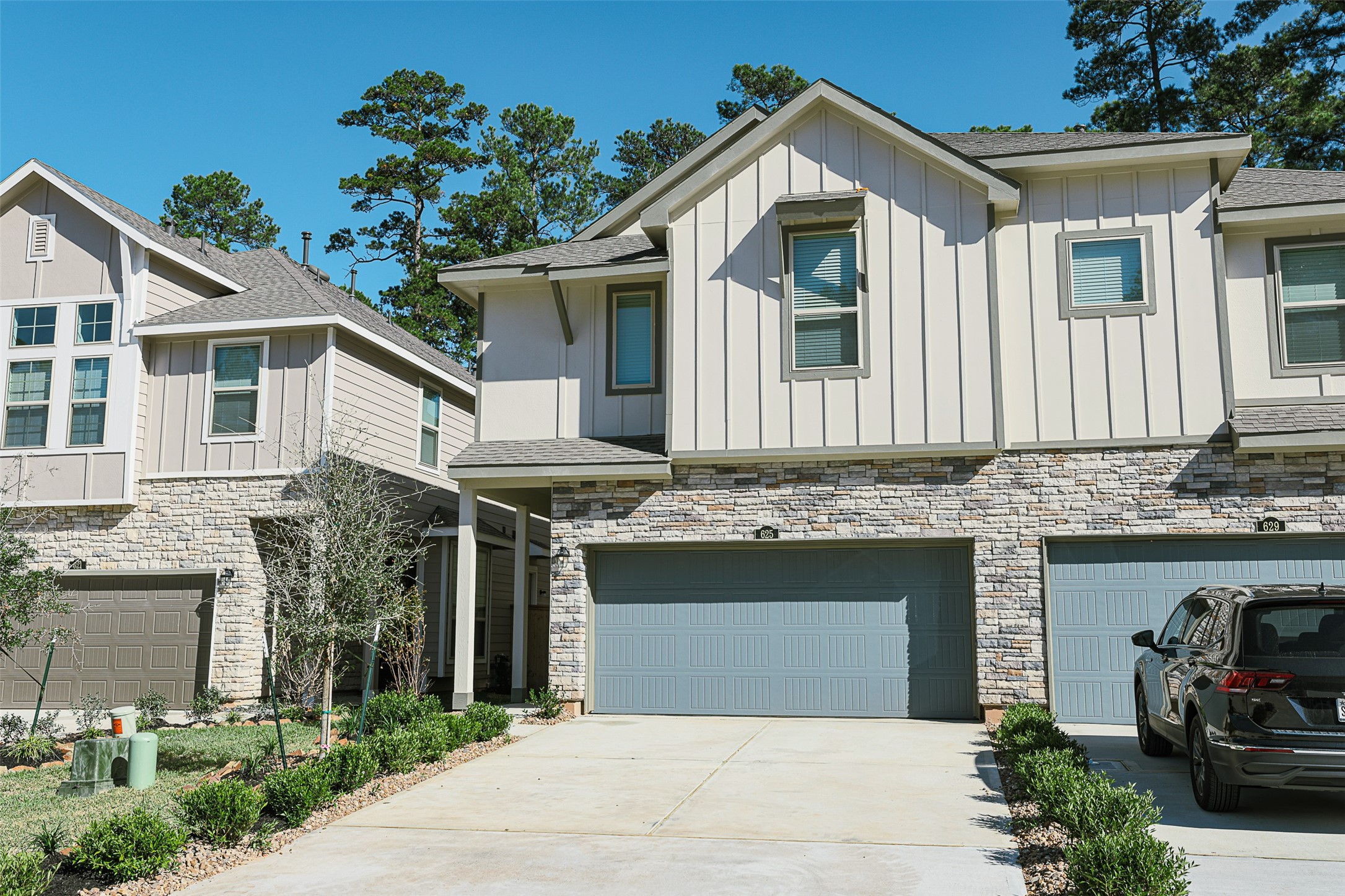 625 Royal Arch Drive Property Photo 1