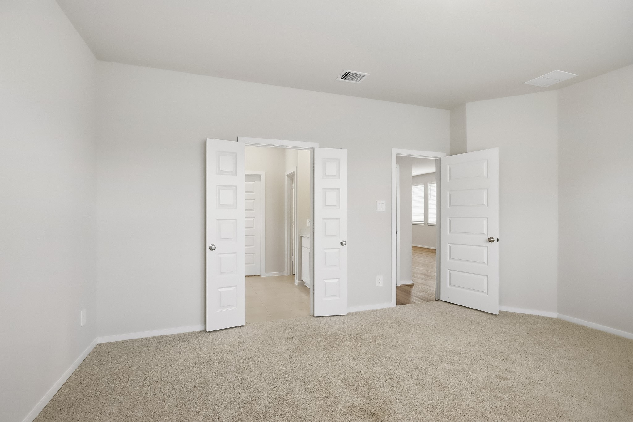 18538 Landing Meadows Lane Property Photo 9