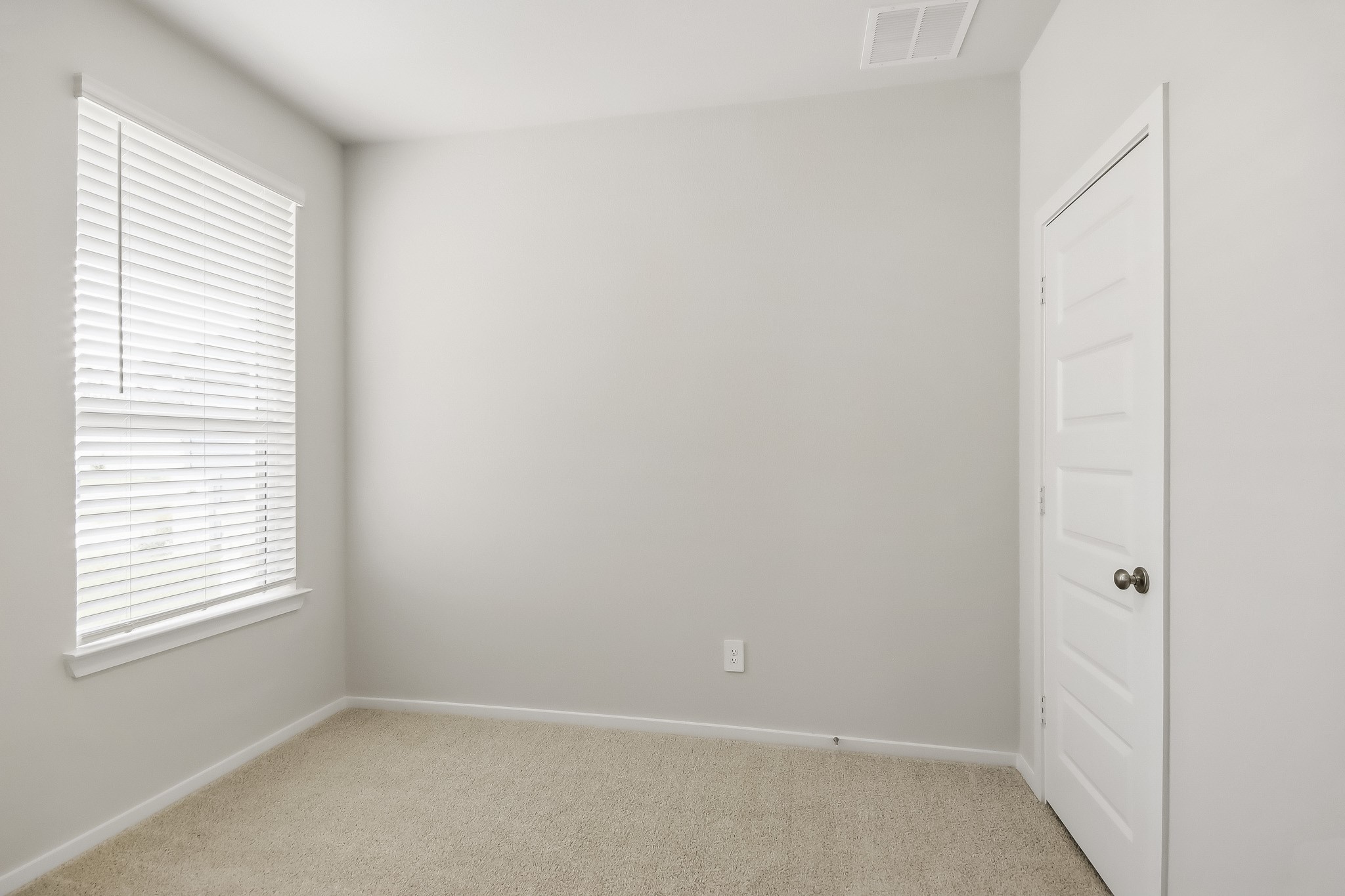 18538 Landing Meadows Lane Property Photo 13