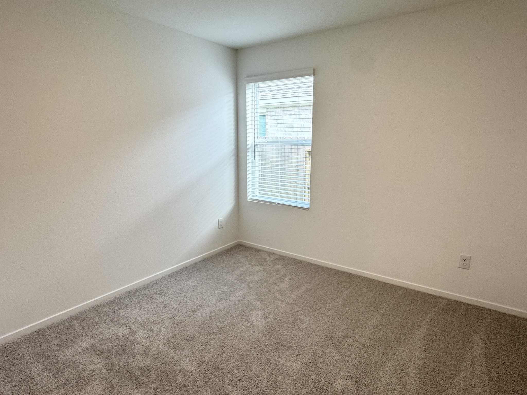 31509 Pianella Lane Property Photo 9