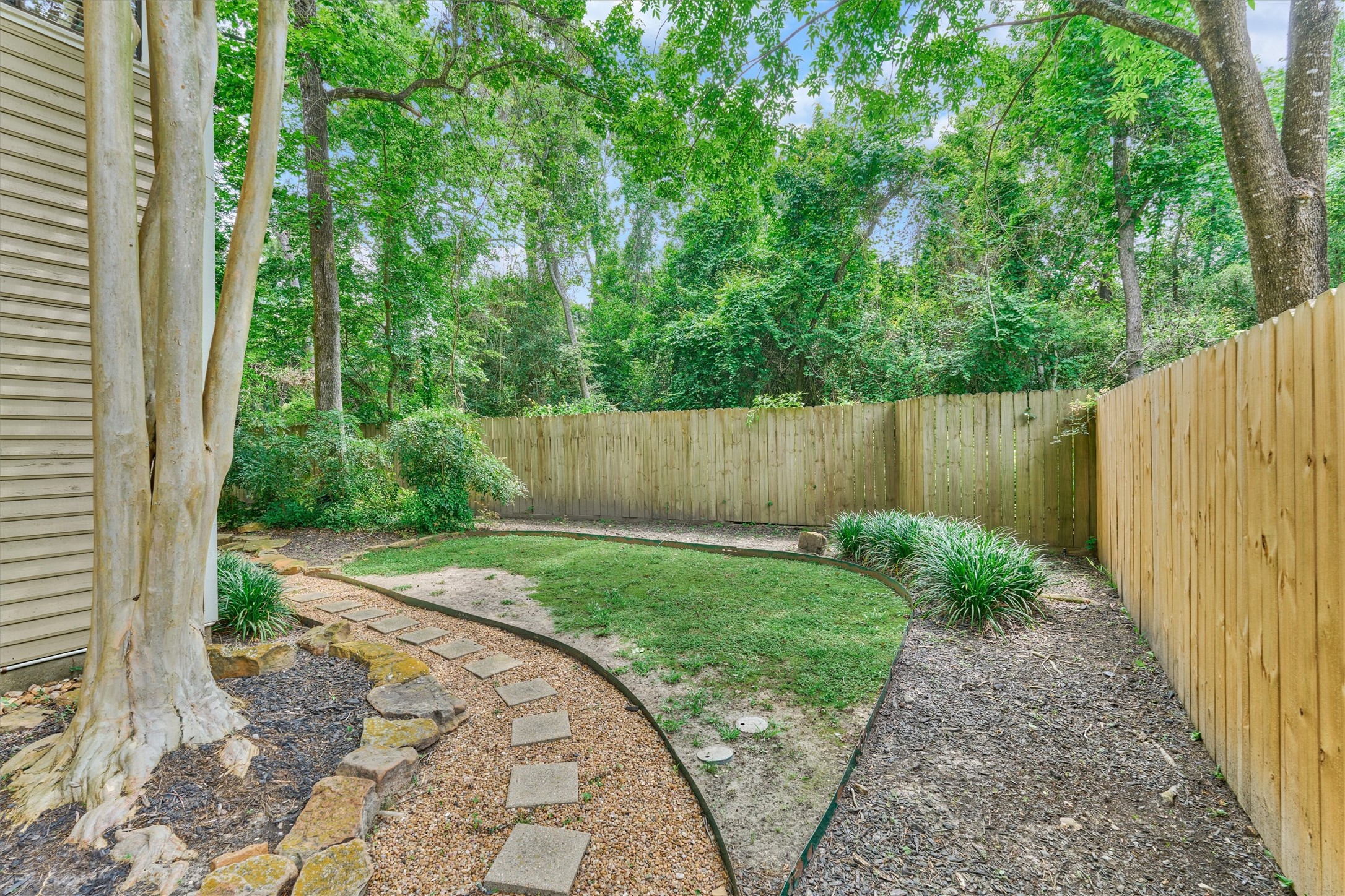 26 Twisted Birch Property Photo 41