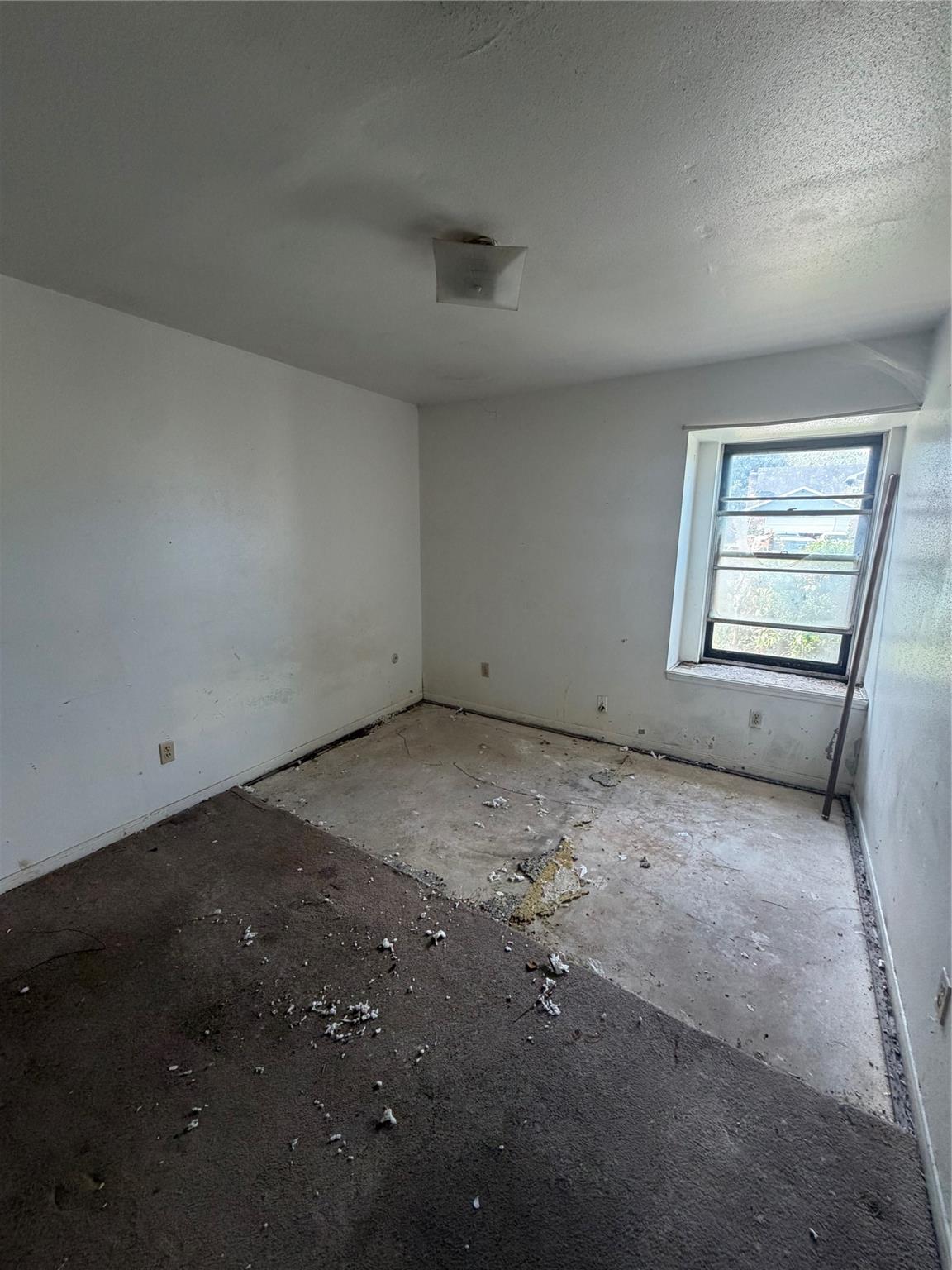 15155 Four Winds Drive Property Photo 15