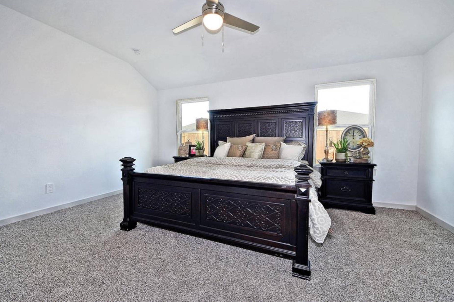 6902 Telford Hollow Trail Property Photo 24