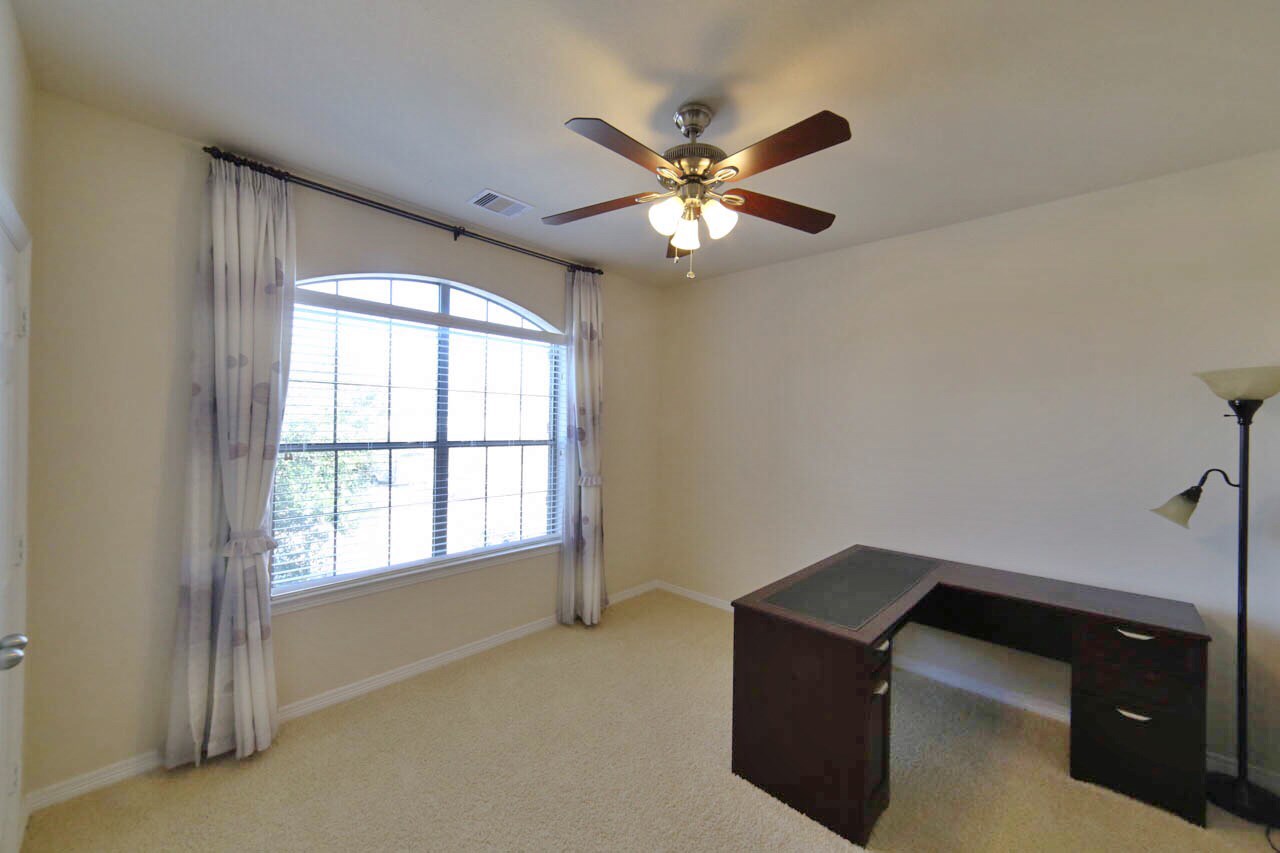 6307 Falling Briar Ln Property Photo 22