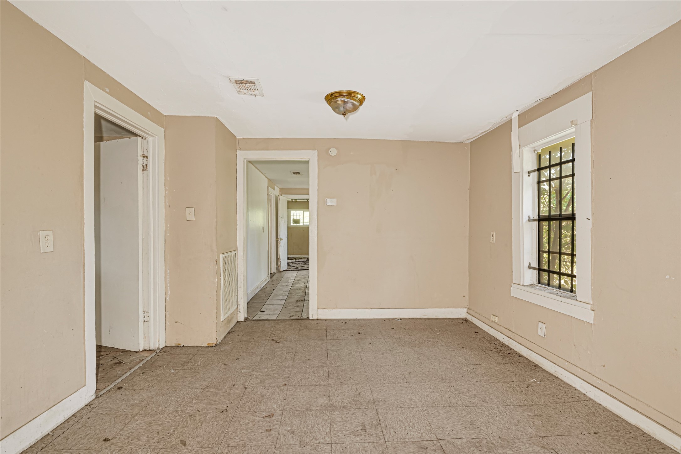 7625 Pointer Street Property Photo 5