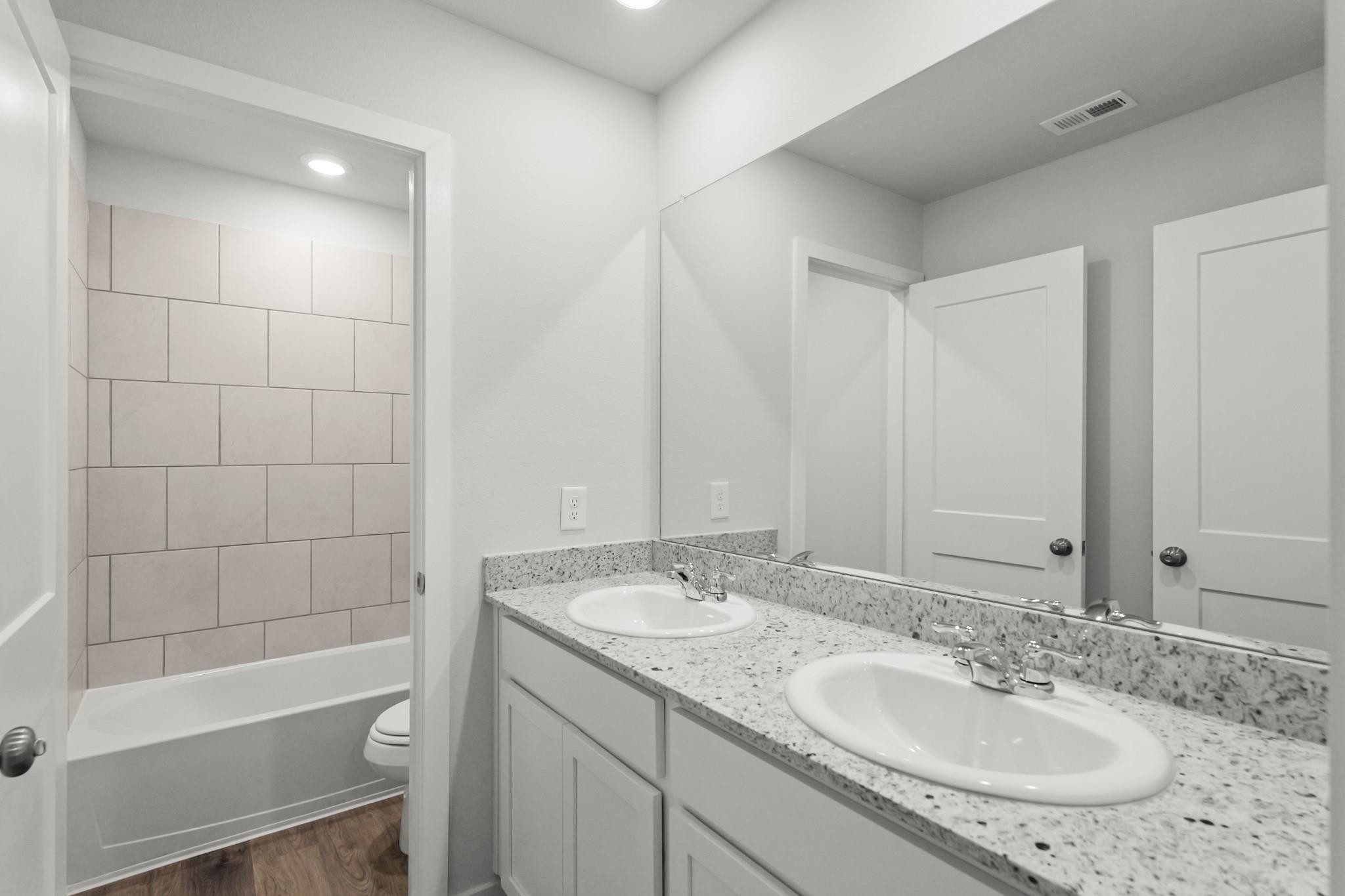 298 Brazen Forest Trl Property Photo 15