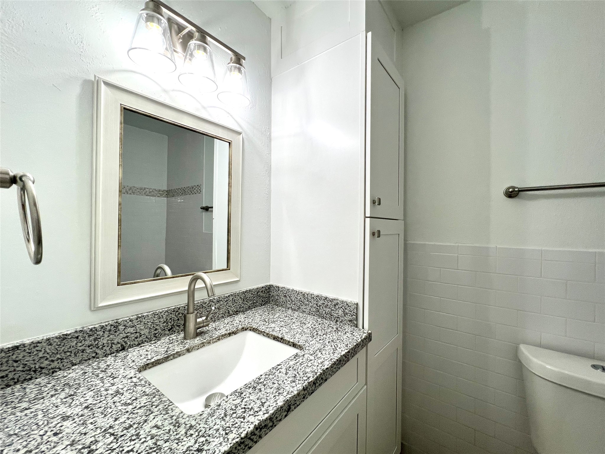 947 Grand Junction Drive Property Photo 18