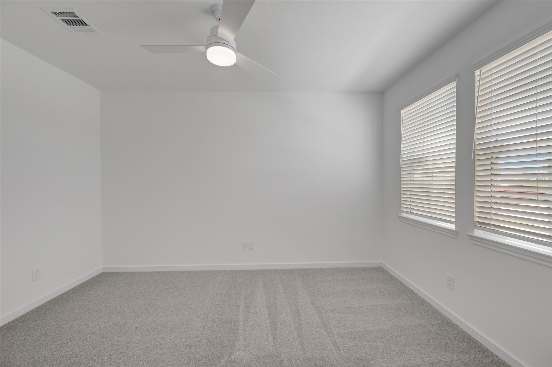 18602 Eastwood Ridge Court Property Photo 5