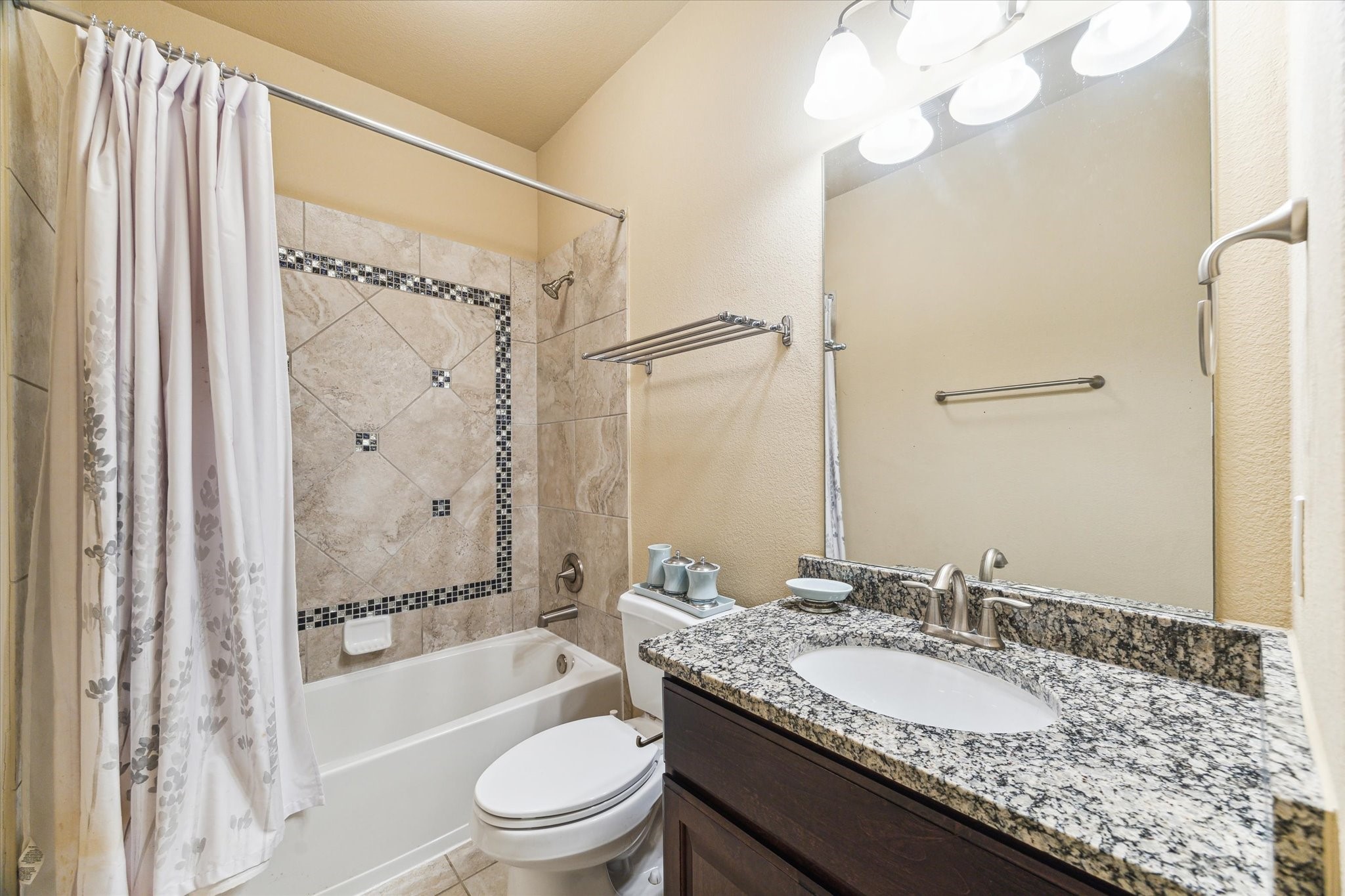 5618 Camden Springs Lane Property Photo 31