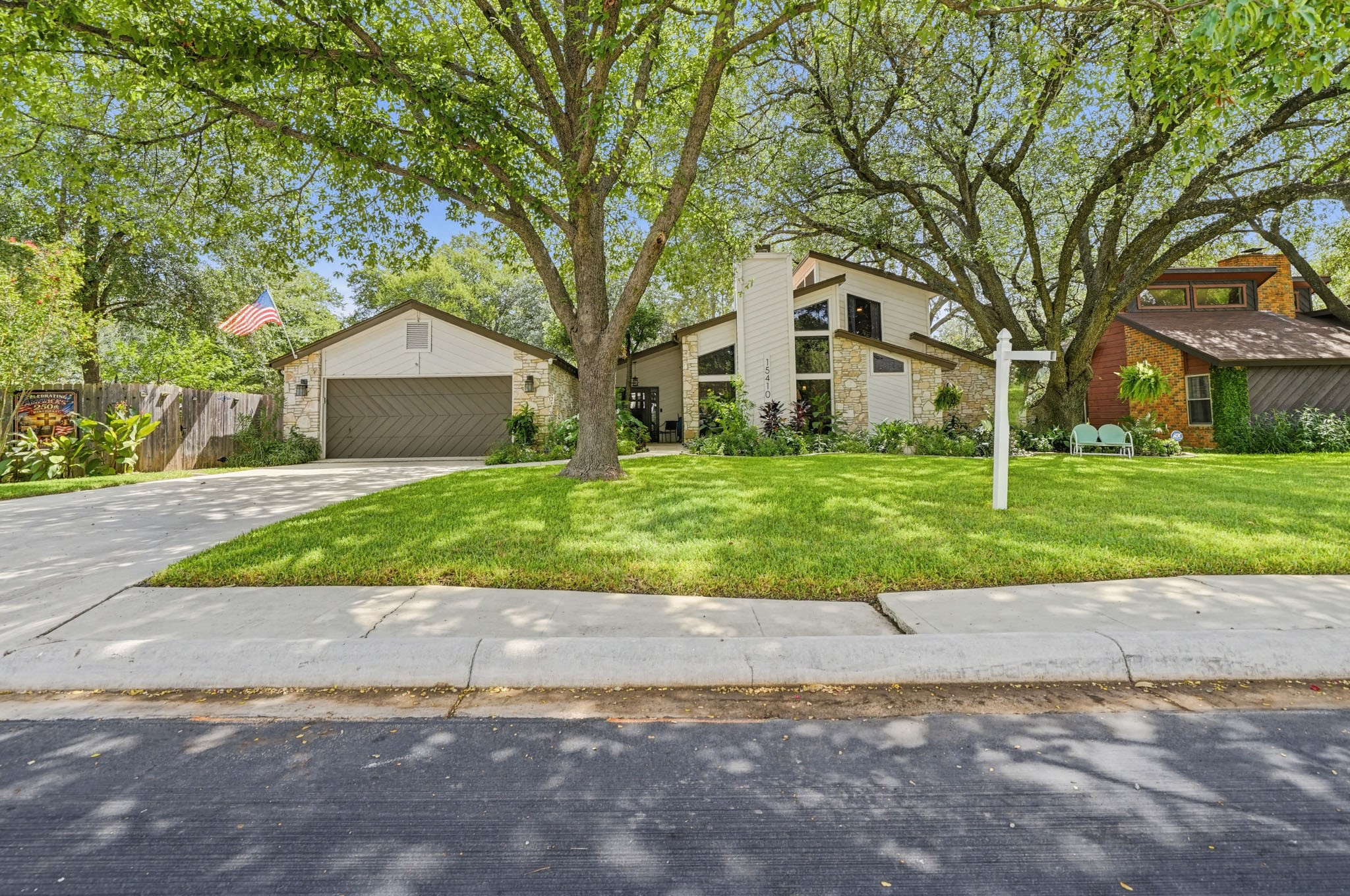 15410 Long Creek Street Property Photo 1