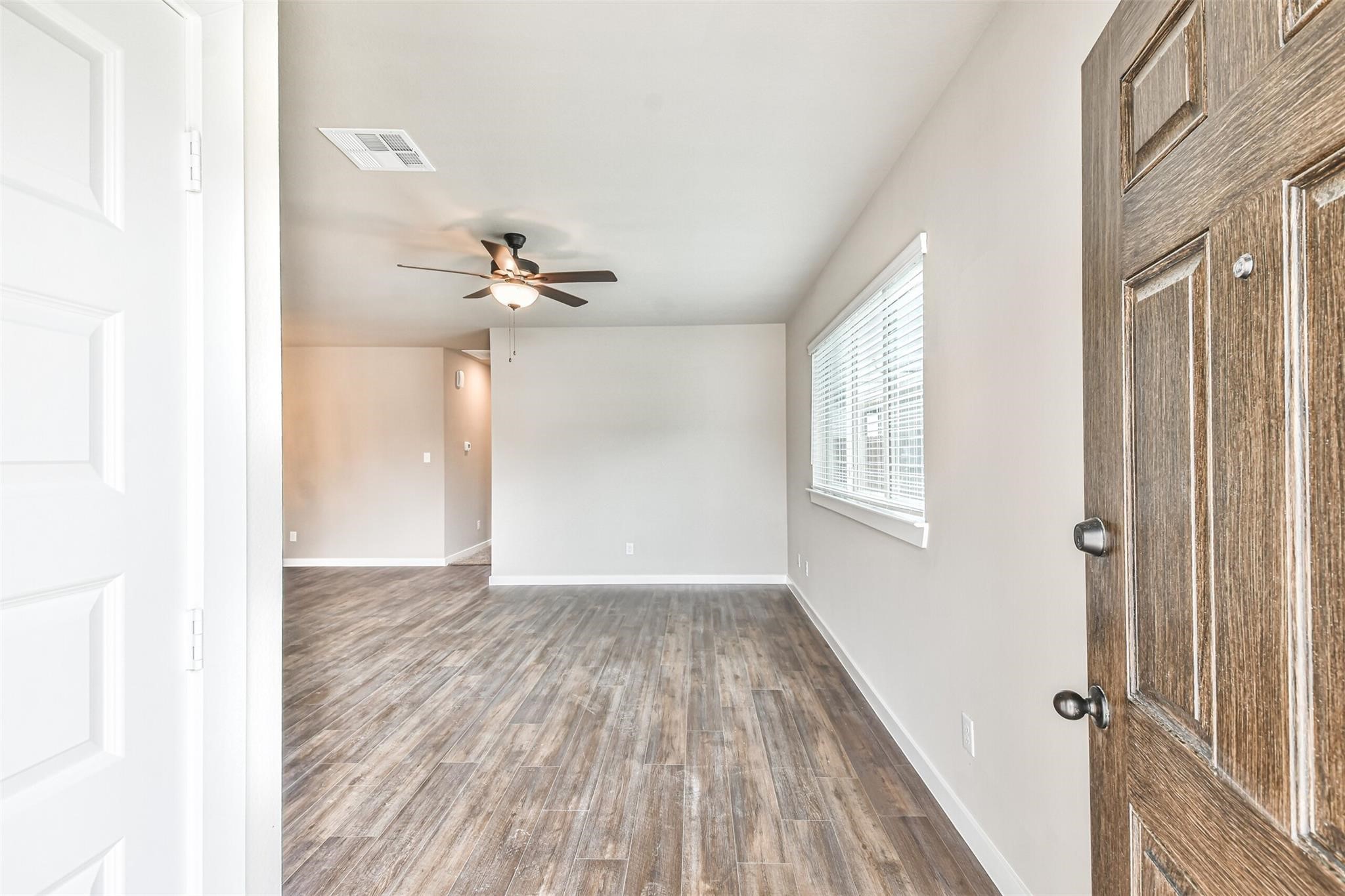 9860 Grosbeak Lane Property Photo 2