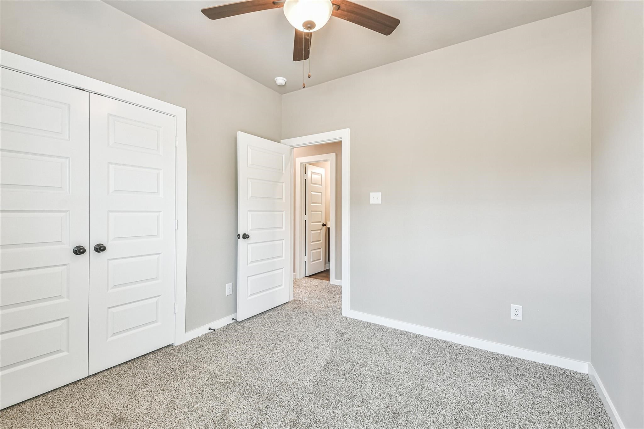 9860 Grosbeak Lane Property Photo 10