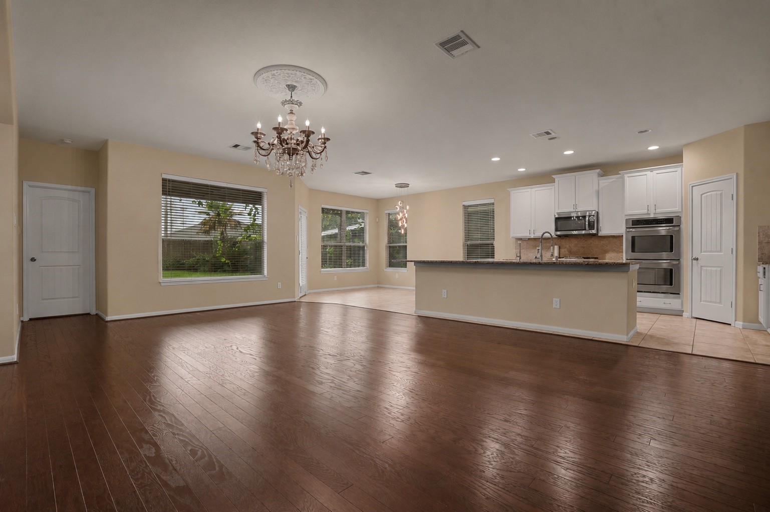 11603 Slick Rock Drive Property Photo 6