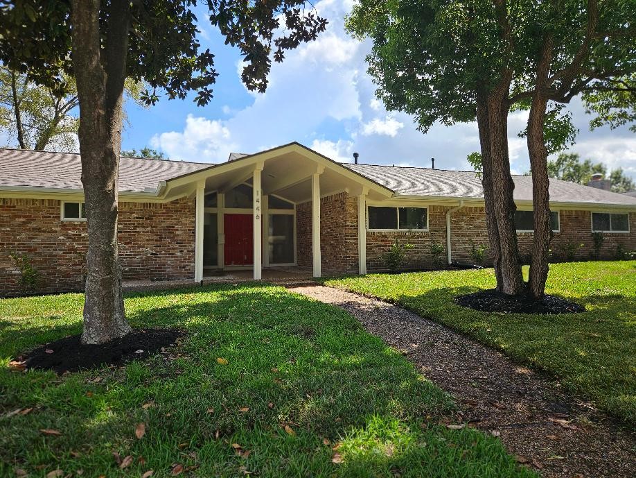 1446 Pirates Cove Property Photo 1