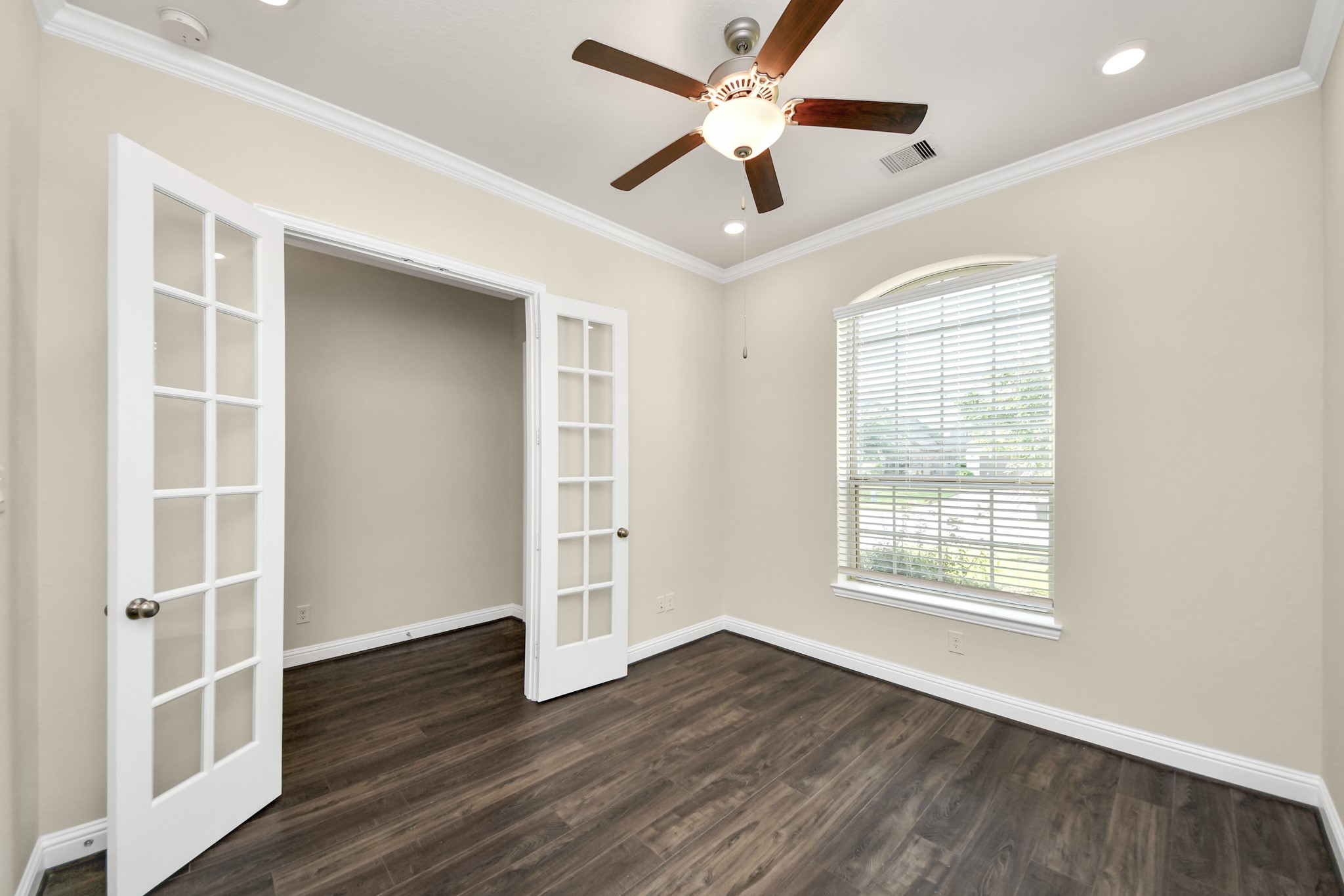 15330 Lancaster Falls Drive Property Photo 10
