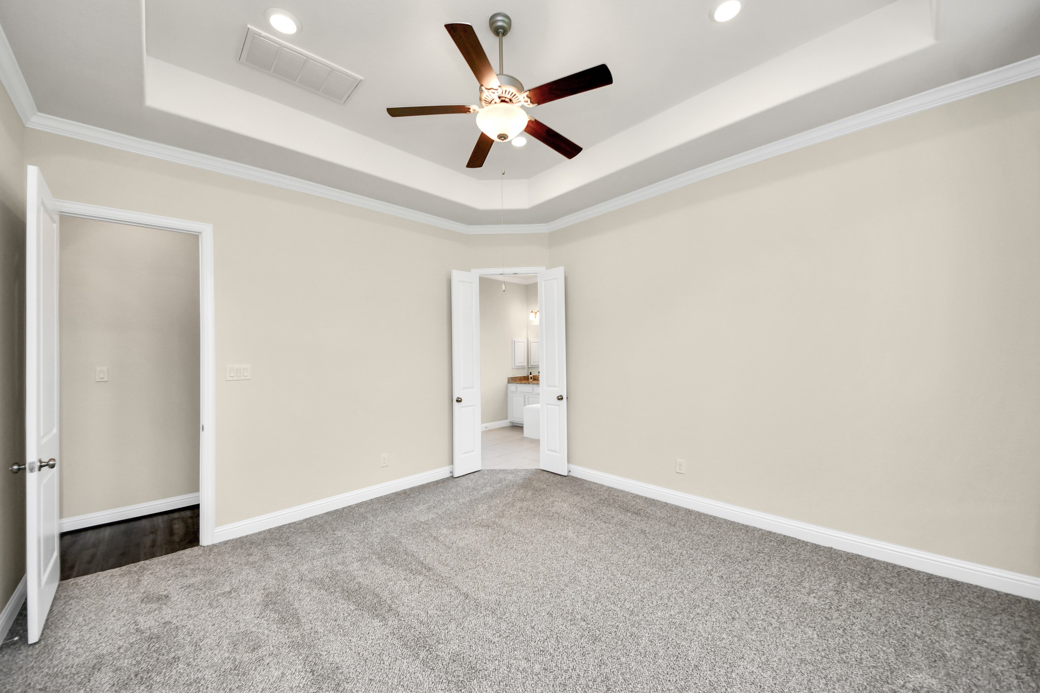 15330 Lancaster Falls Drive Property Photo 28