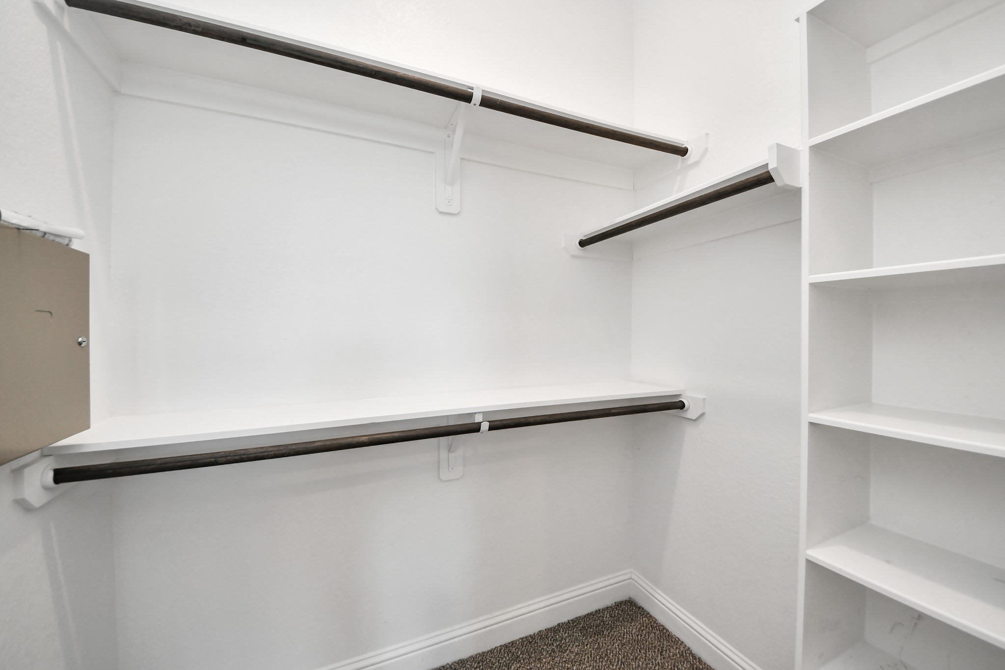 15330 Lancaster Falls Drive Property Photo 31