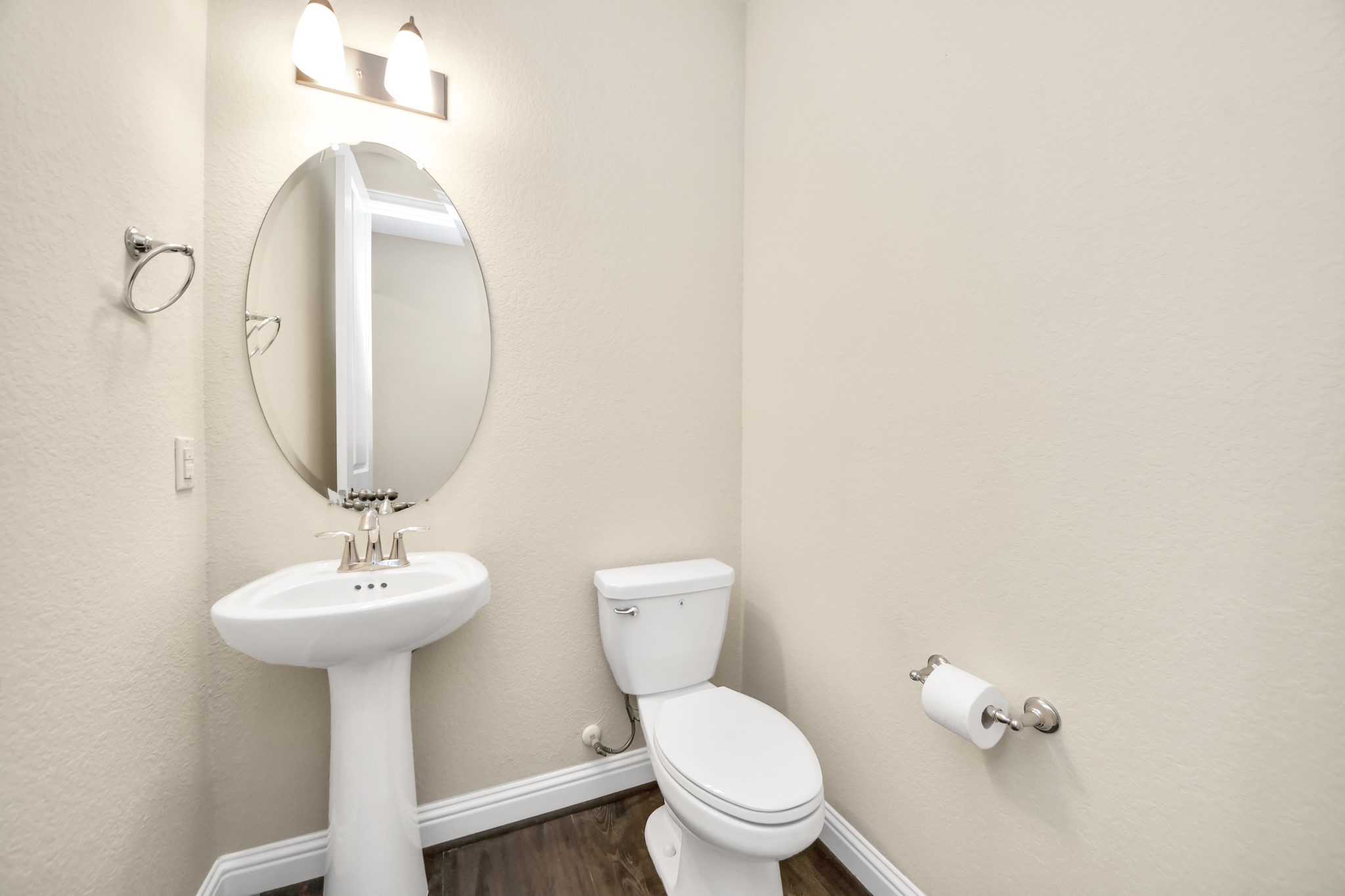 15330 Lancaster Falls Drive Property Photo 40