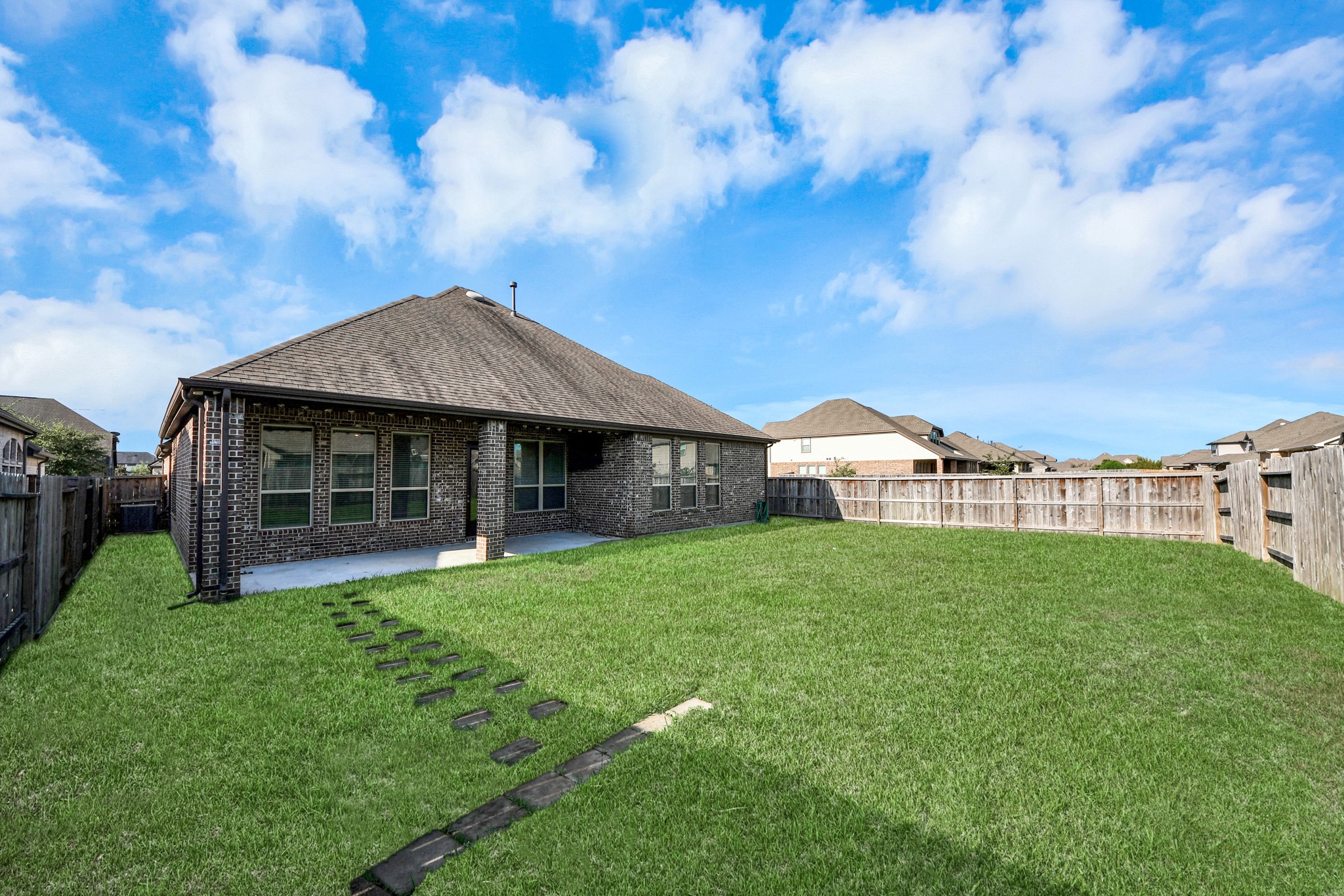 15330 Lancaster Falls Drive Property Photo 43