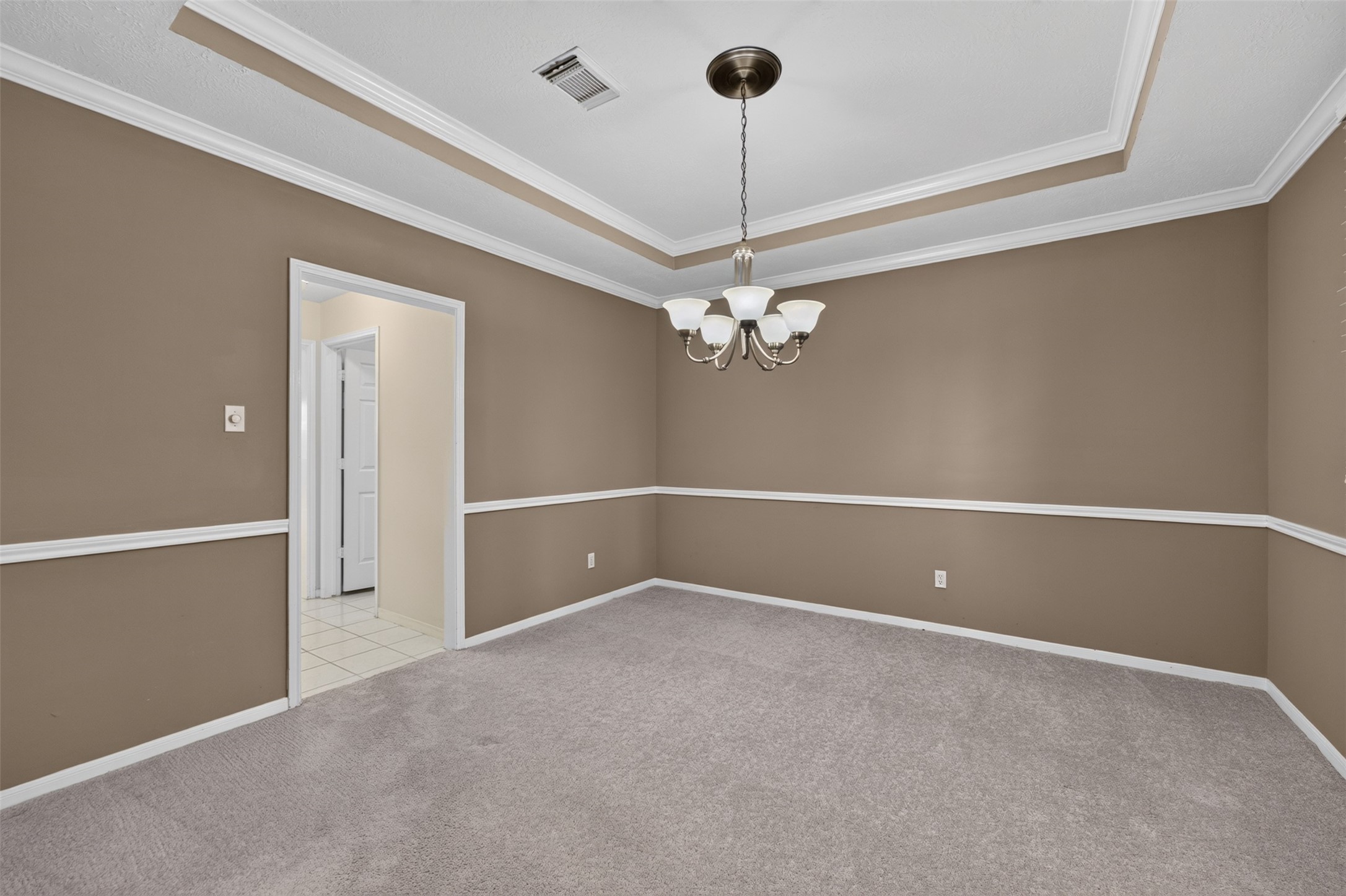 111 Pine Manor Drive Property Photo 7