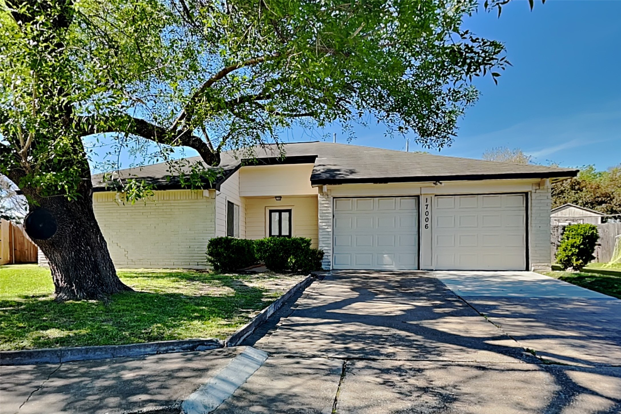 17006 Barton Oaks Court Property Photo