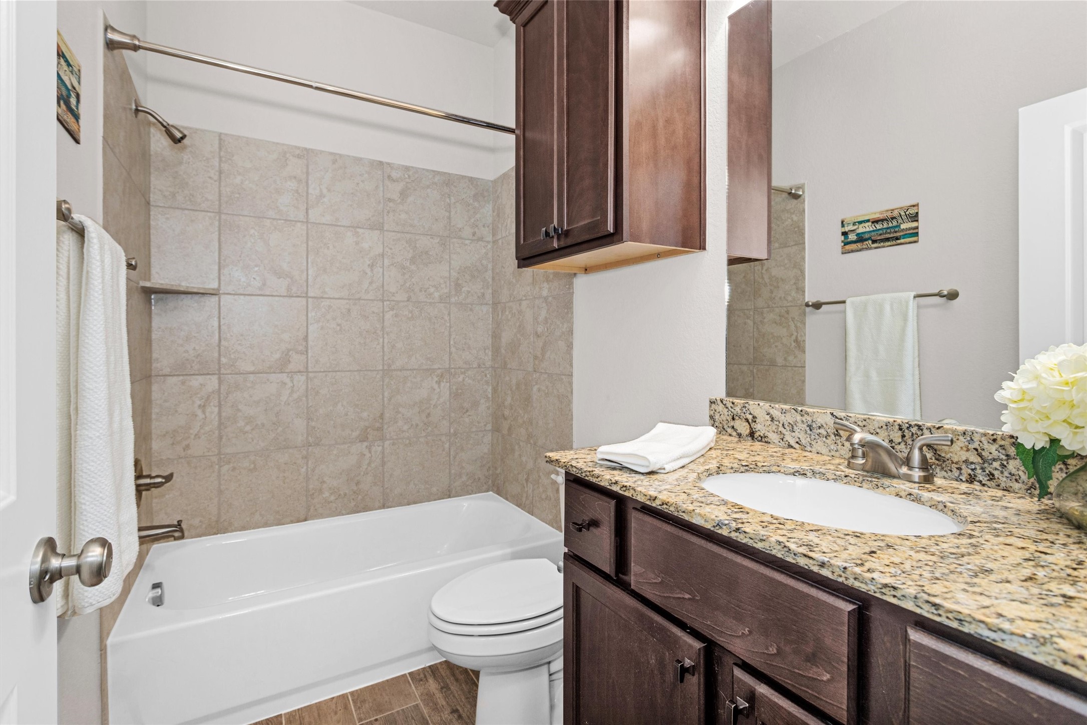 163 Greatwood Glen Drive Property Photo 29