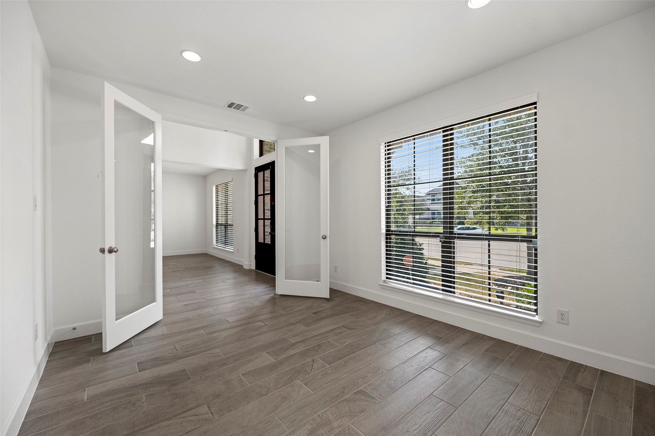 28946 Parker Ridge Drive Property Photo 5