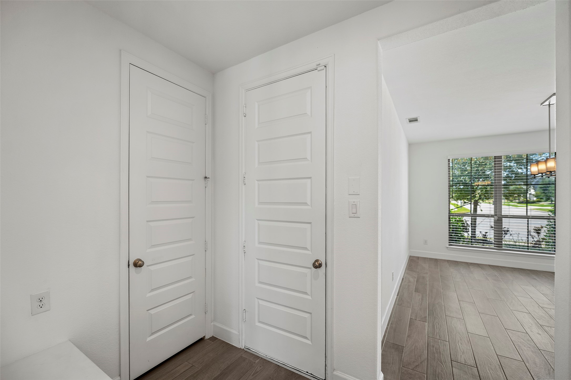 28946 Parker Ridge Drive Property Photo 8