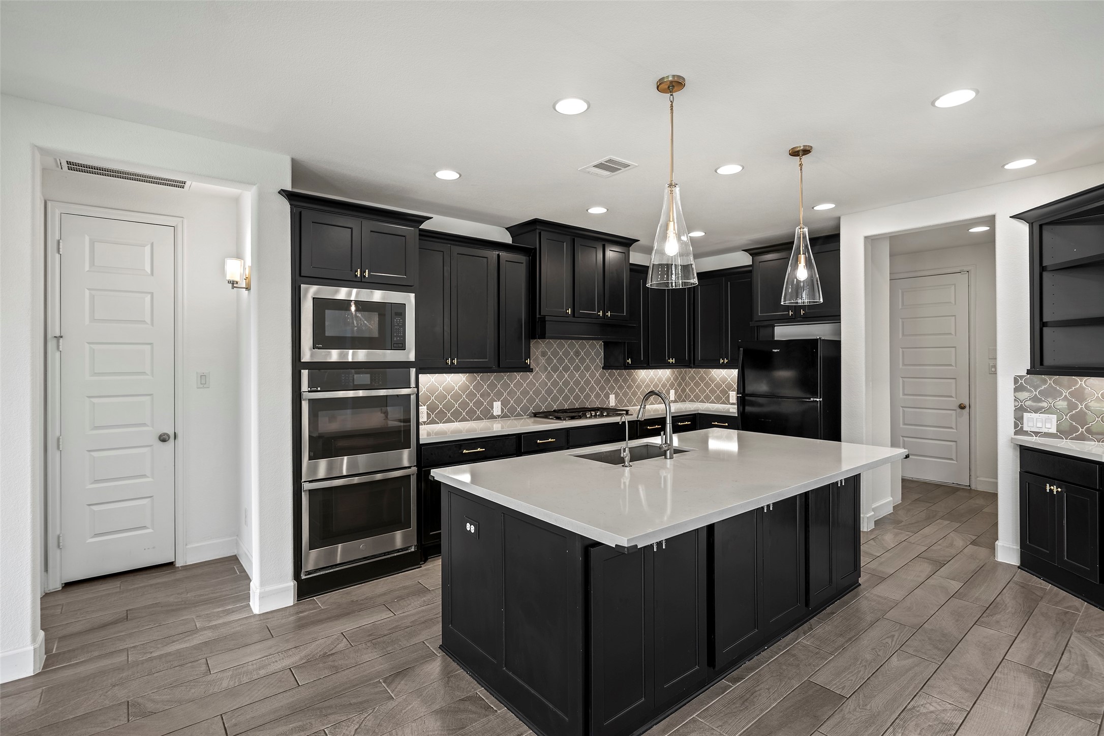 28946 Parker Ridge Drive Property Photo 13